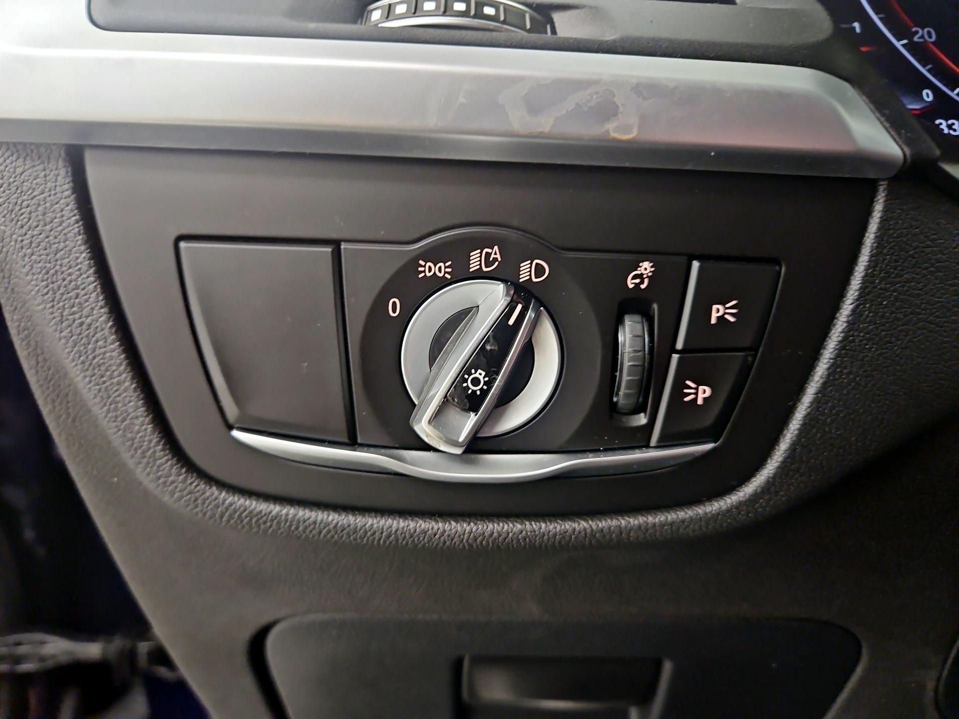 Thumbnail: 2023 BMW X3 - 13