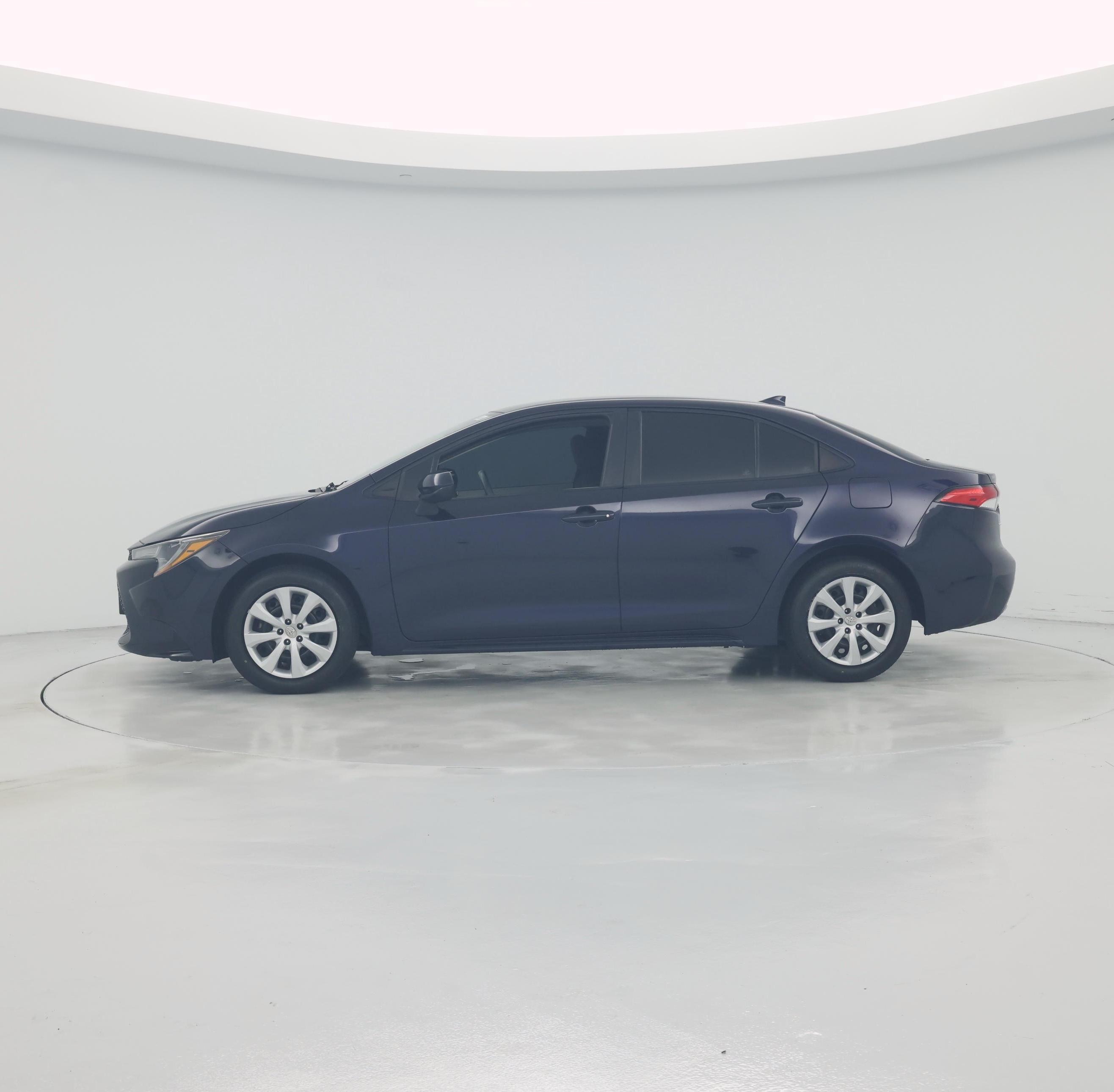 Thumbnail: 2022 Toyota Corolla - 3