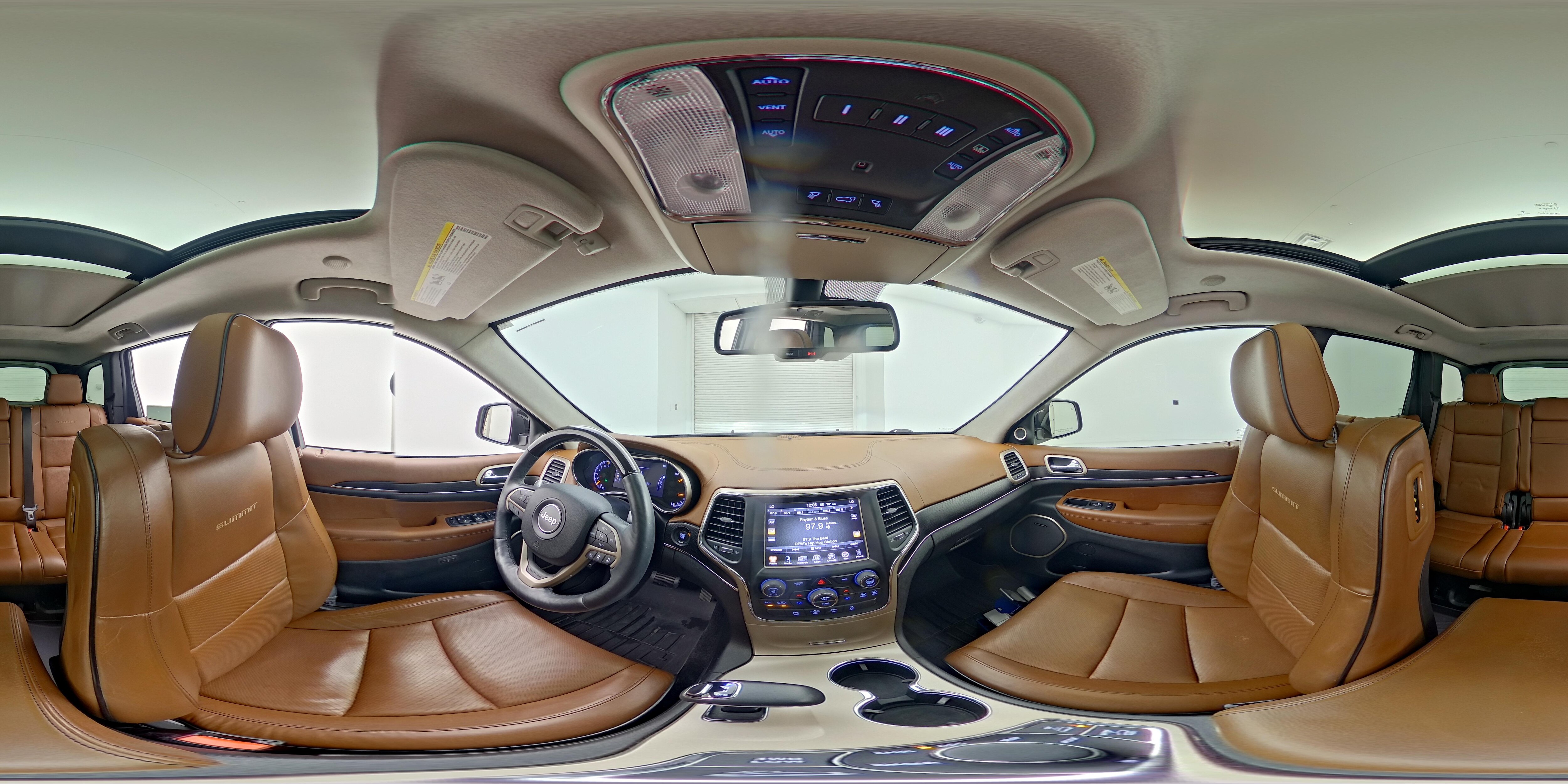 2015 Jeep Grand Cherokee Summit - Photo 26