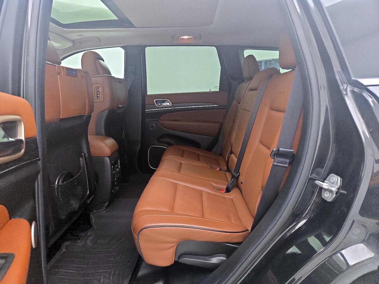 2015 Jeep Grand Cherokee Summit - Photo 22