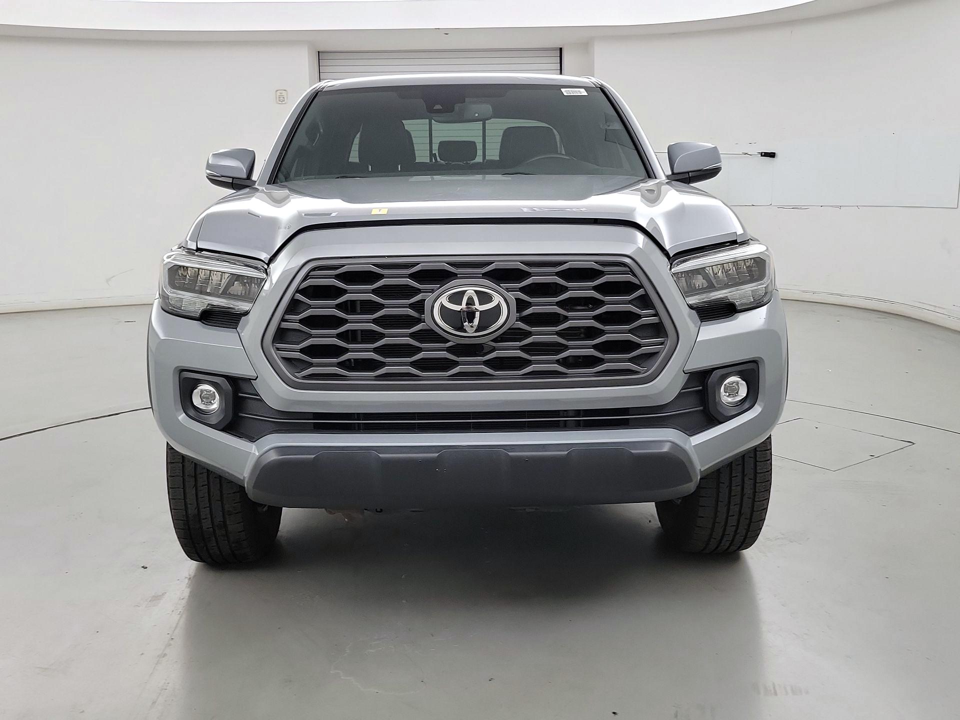 Thumbnail: 2020 Toyota Tacoma - 2