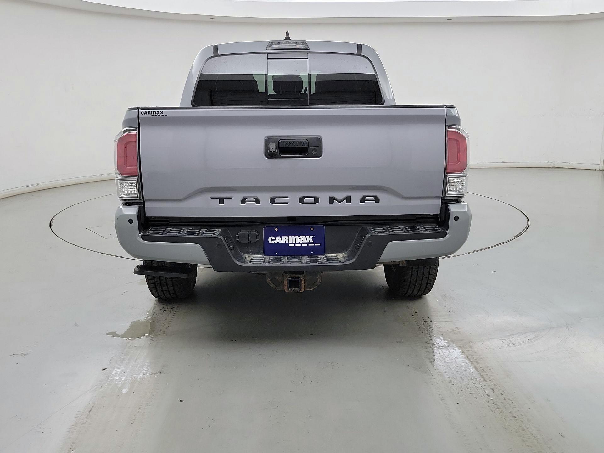 Thumbnail: 2020 Toyota Tacoma - 6