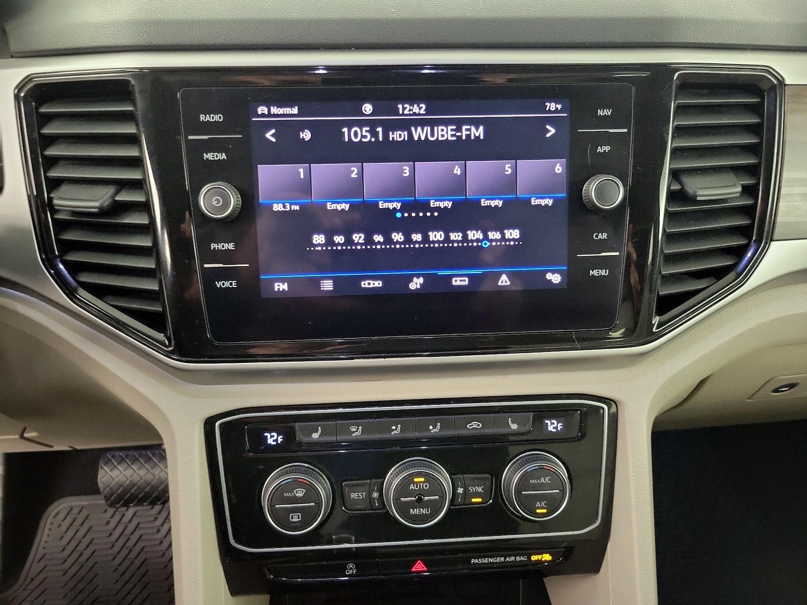 2021 Volkswagen Atlas SEL - Photo 15