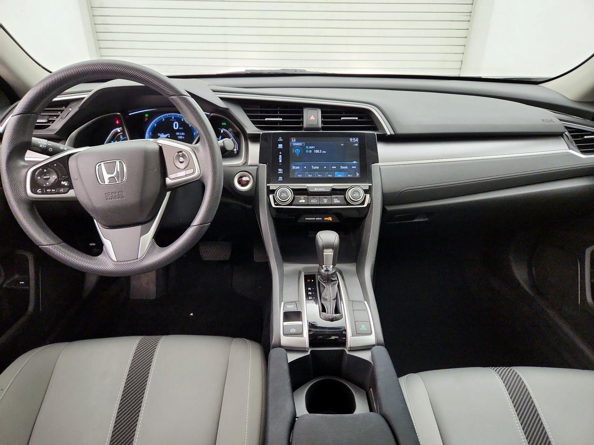 Thumbnail: 2016 Honda Civic - 9