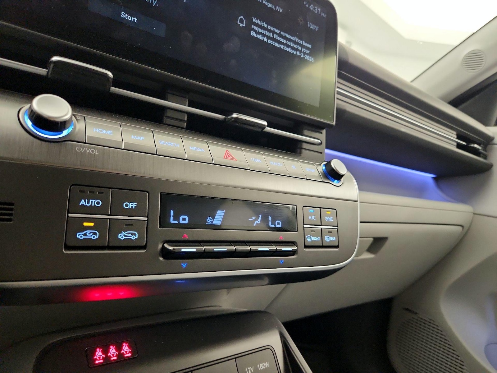 2025 Hyundai Kona Limited - Photo 18