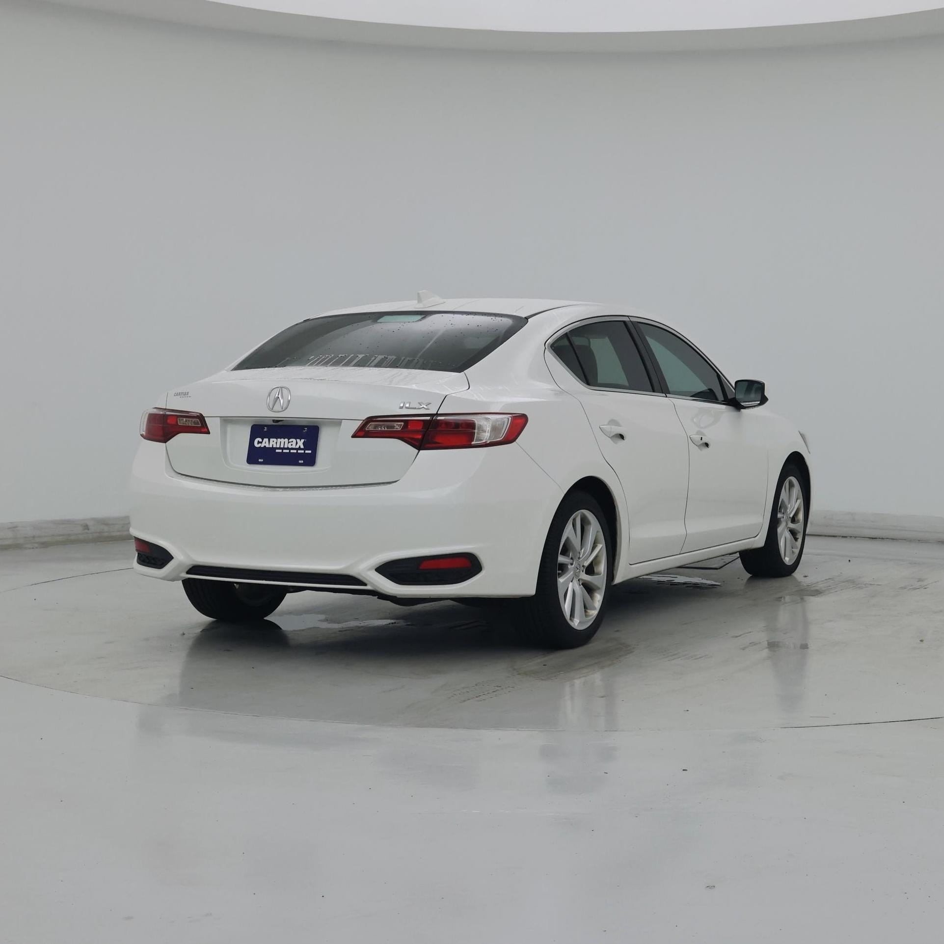 Thumbnail: 2017 Acura ILX - 8