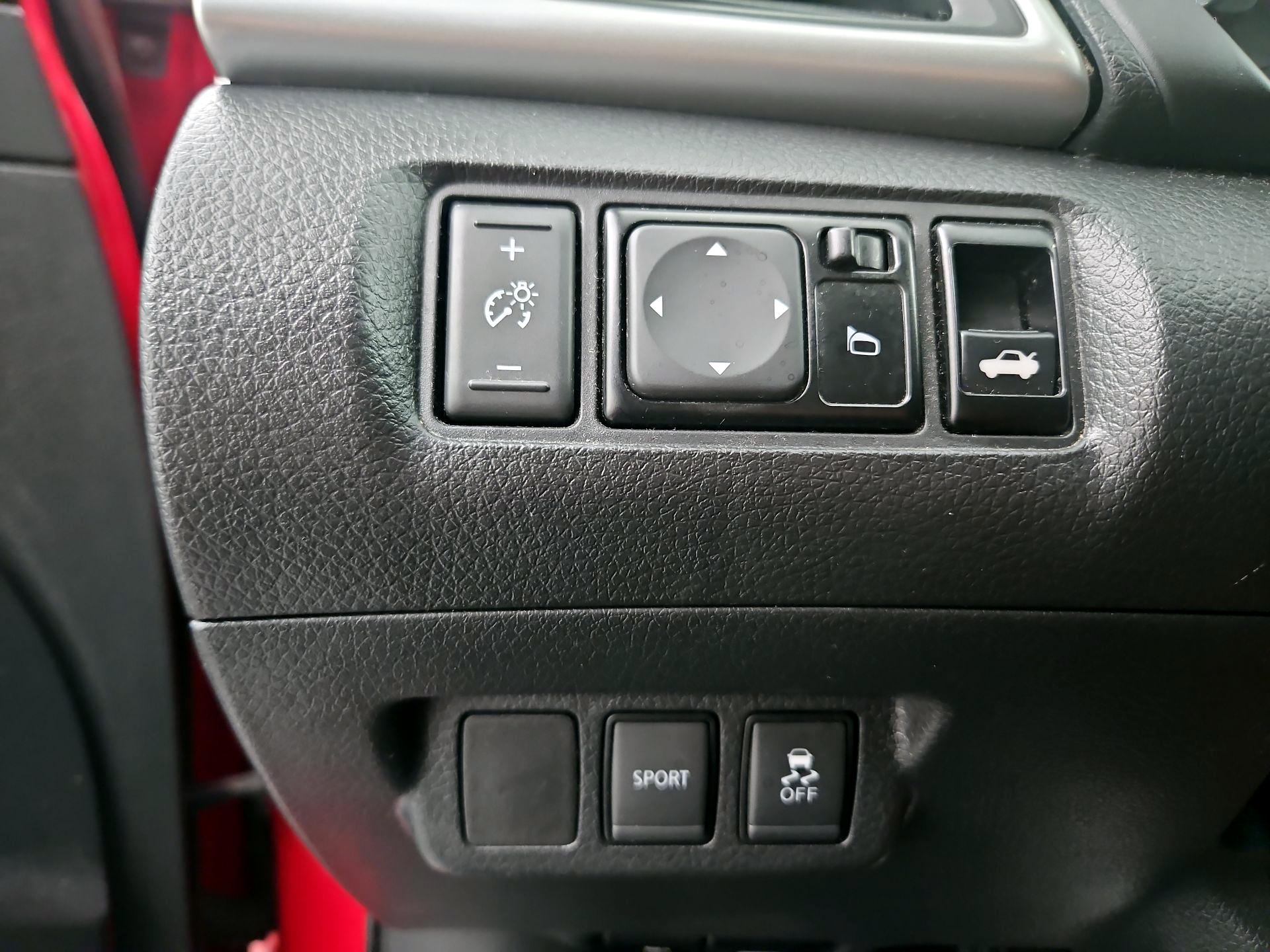 Thumbnail: 2019 Nissan Sentra - 11