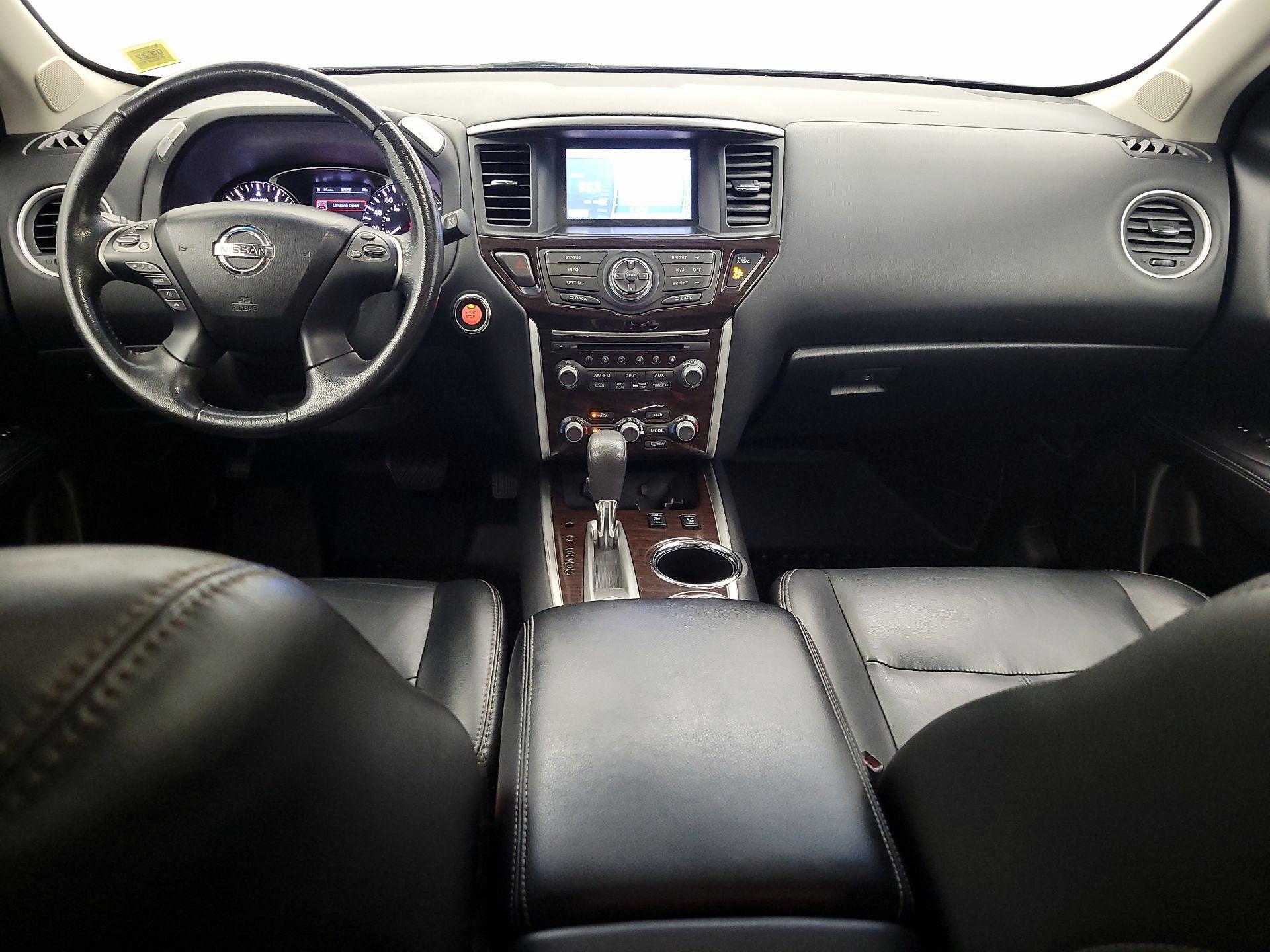 Thumbnail: 2014 Nissan Pathfinder - 9