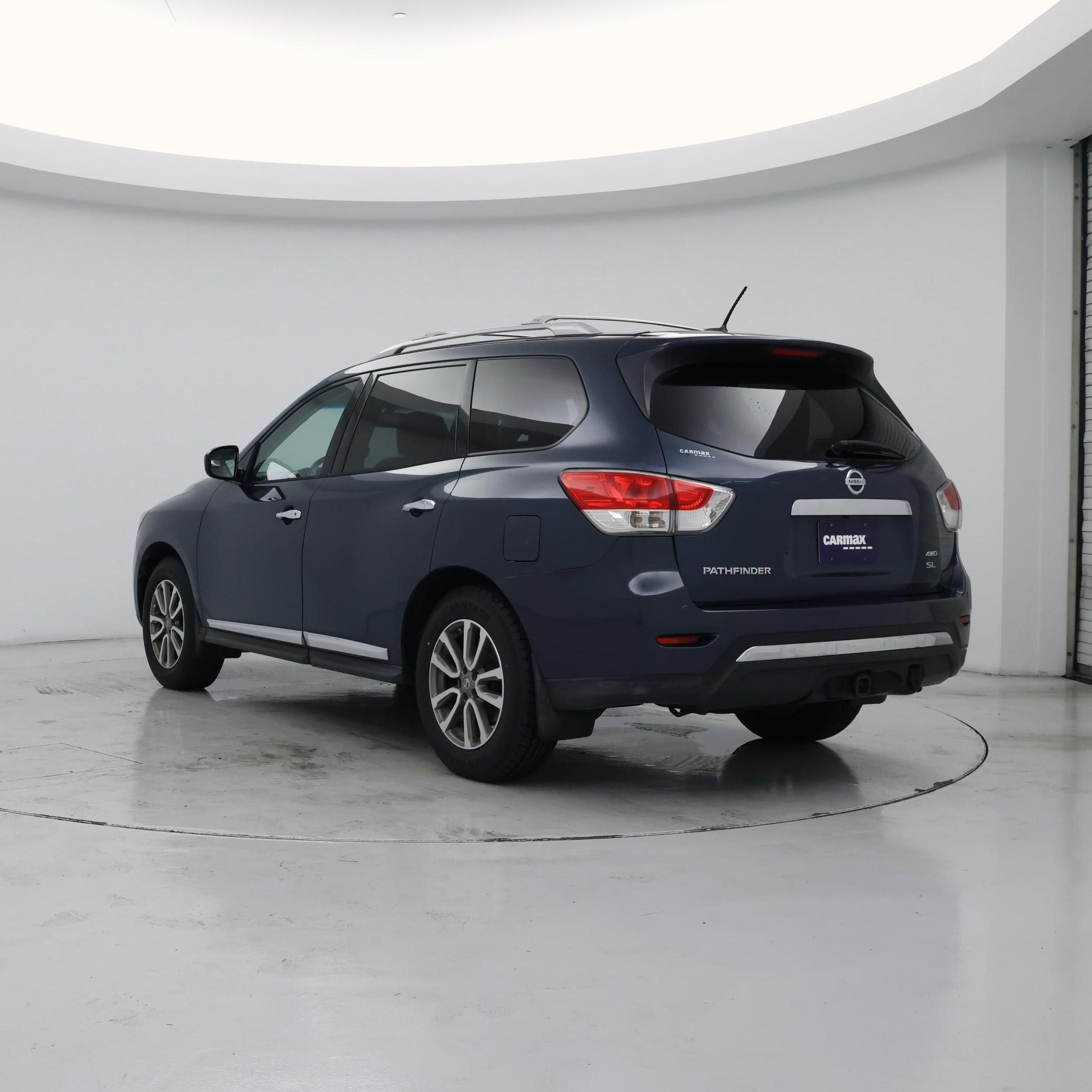 Thumbnail: 2014 Nissan Pathfinder - 2