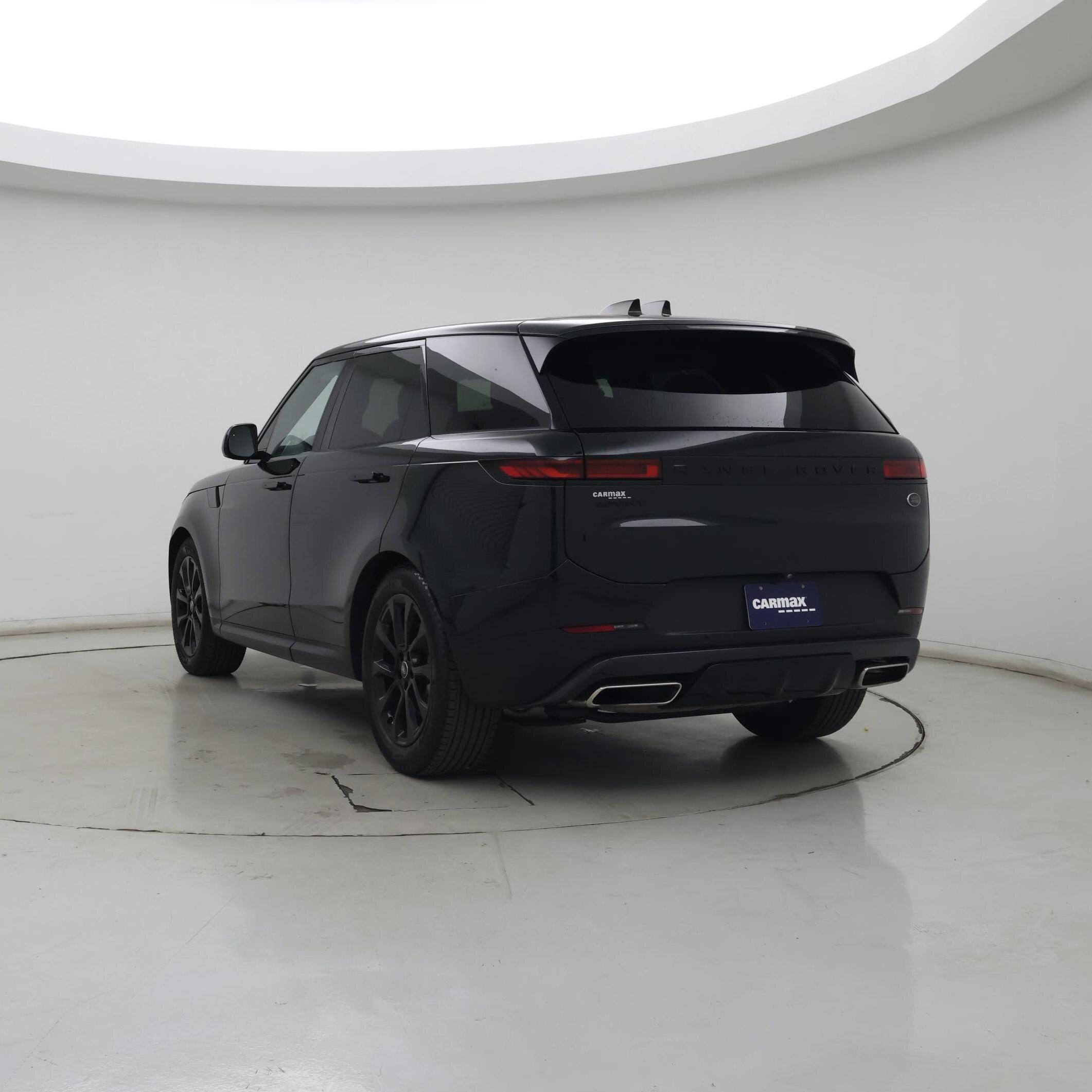 Thumbnail: 2023 Land Rover Range Rover Sport - 2