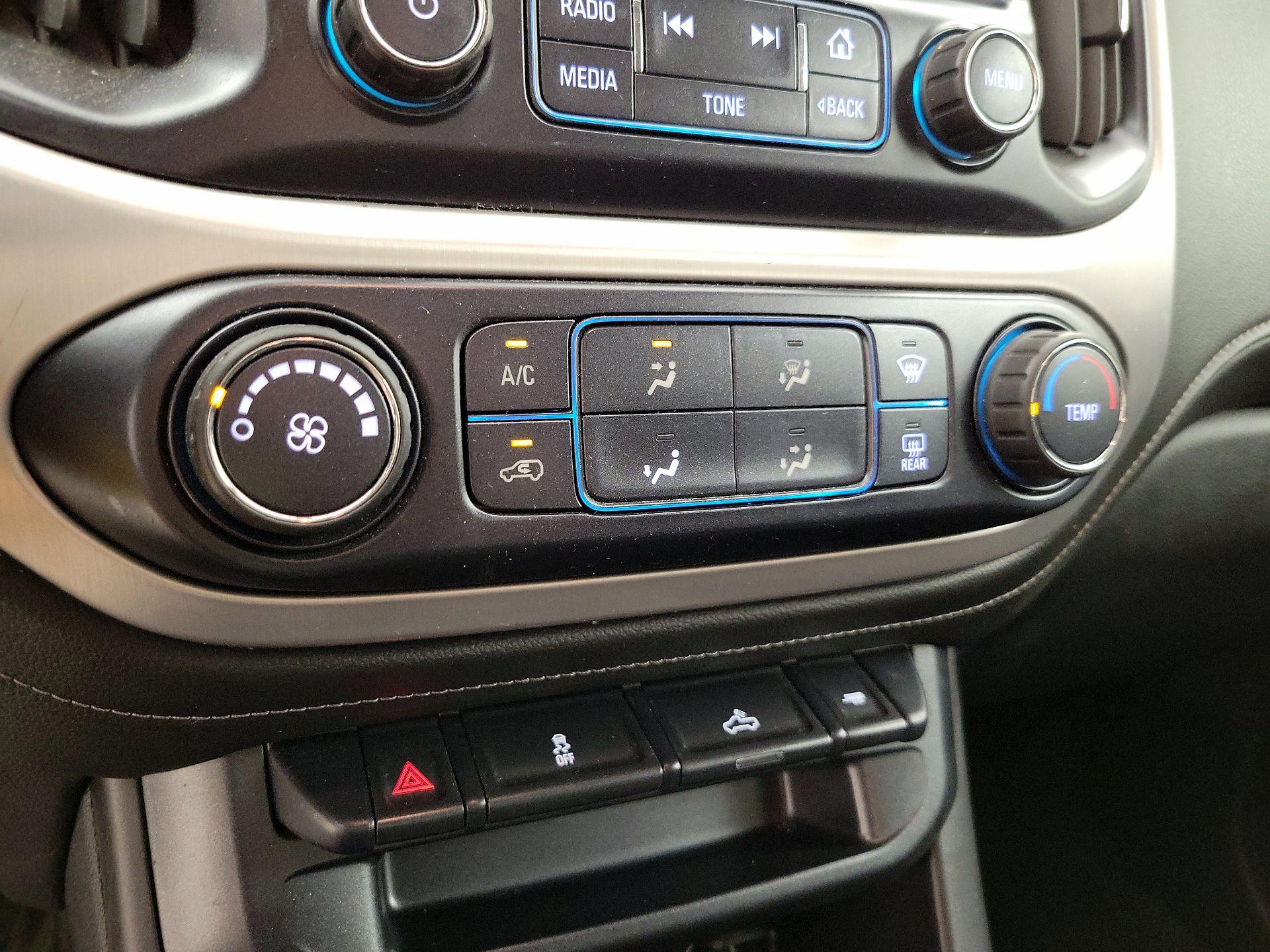Thumbnail: 2018 GMC Canyon - 16