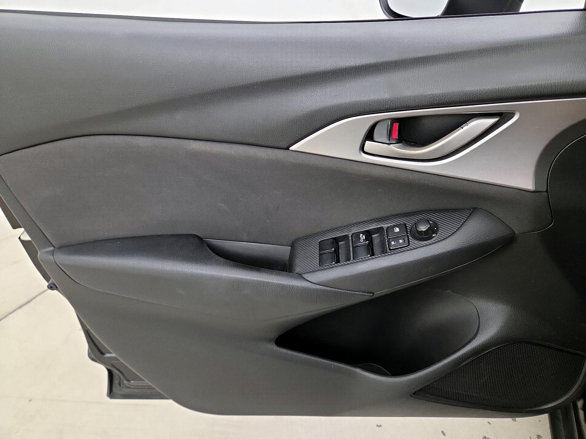 Thumbnail: 2016 Mazda CX-3 - 12