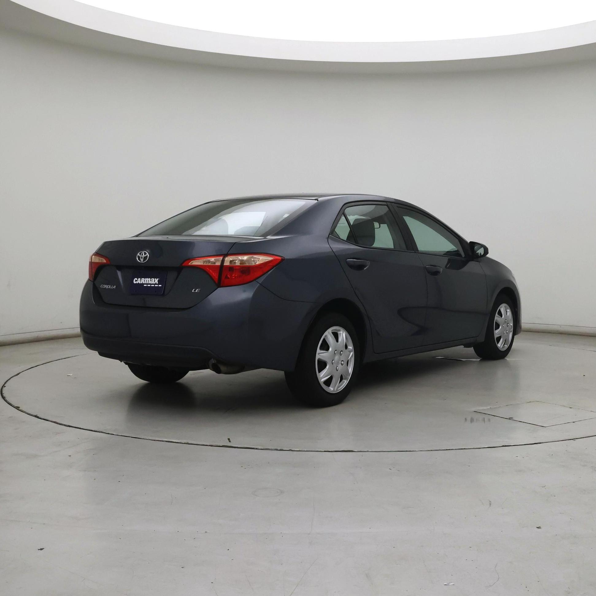 Thumbnail: 2017 Toyota Corolla - 8