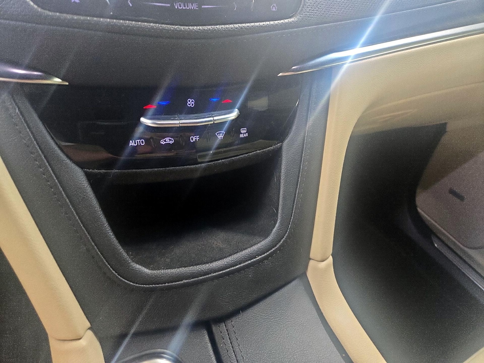 2019 Cadillac XT5 Base - Photo 17