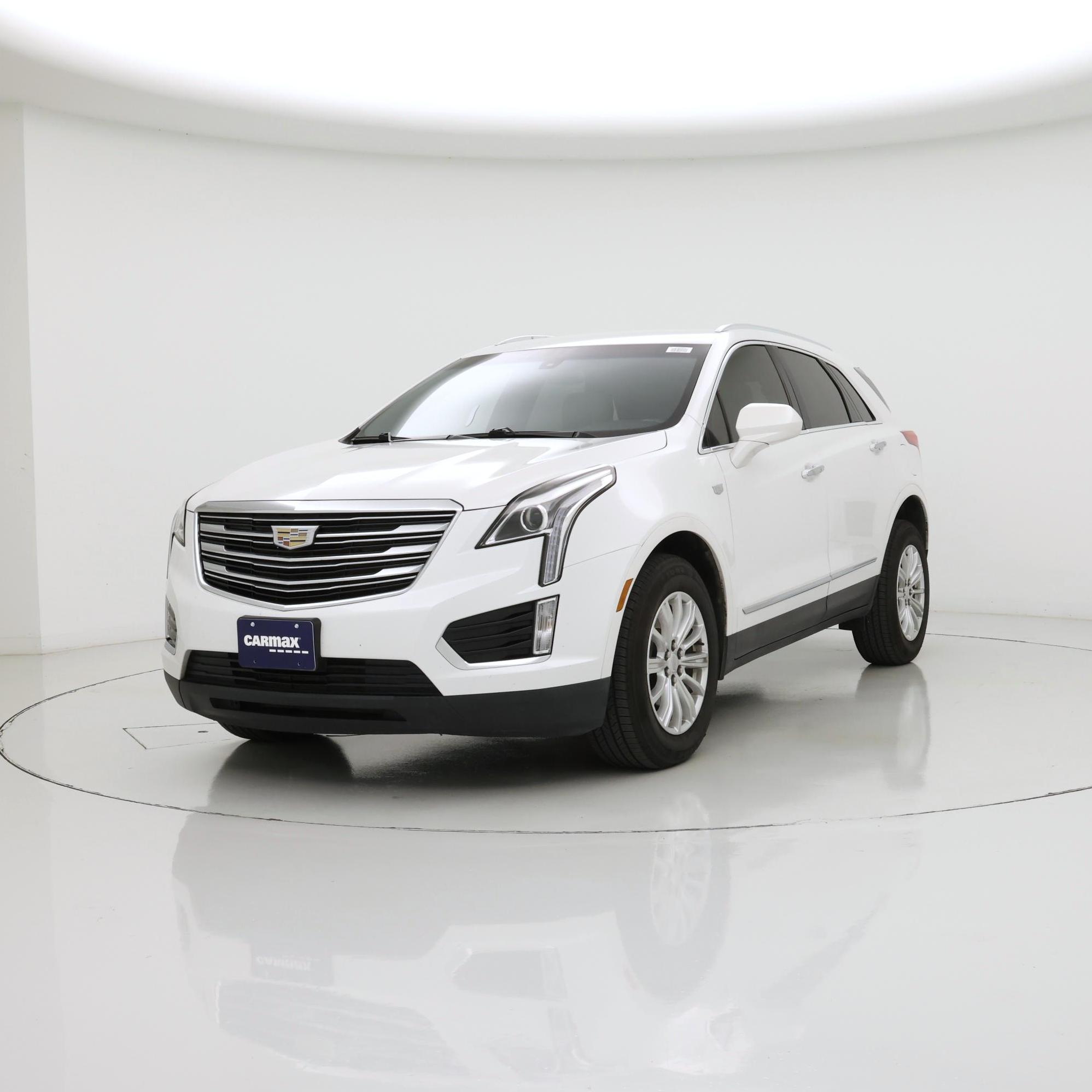 Thumbnail: 2019 Cadillac XT5 - 4