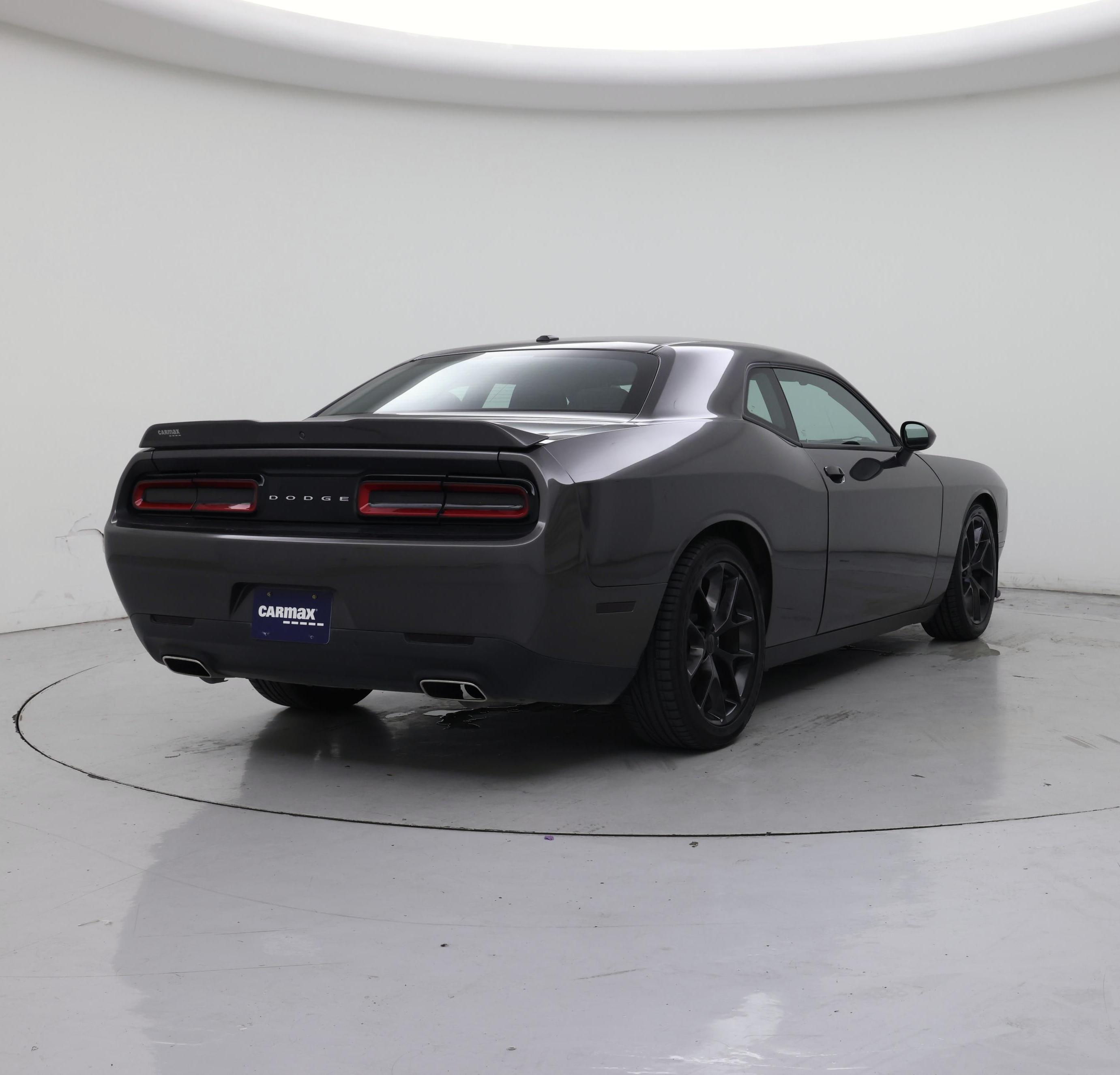Thumbnail: 2022 Dodge Challenger - 8