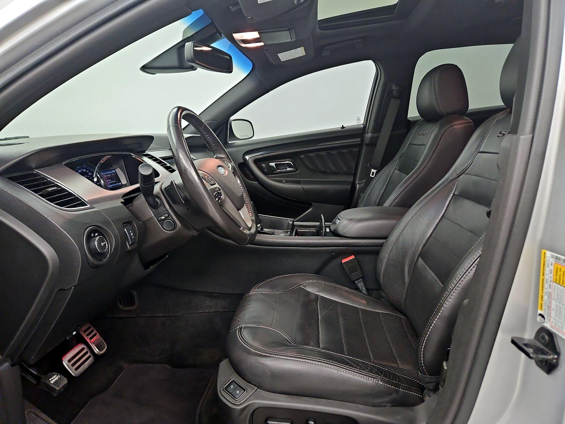 Thumbnail: 2015 Ford Taurus - 11