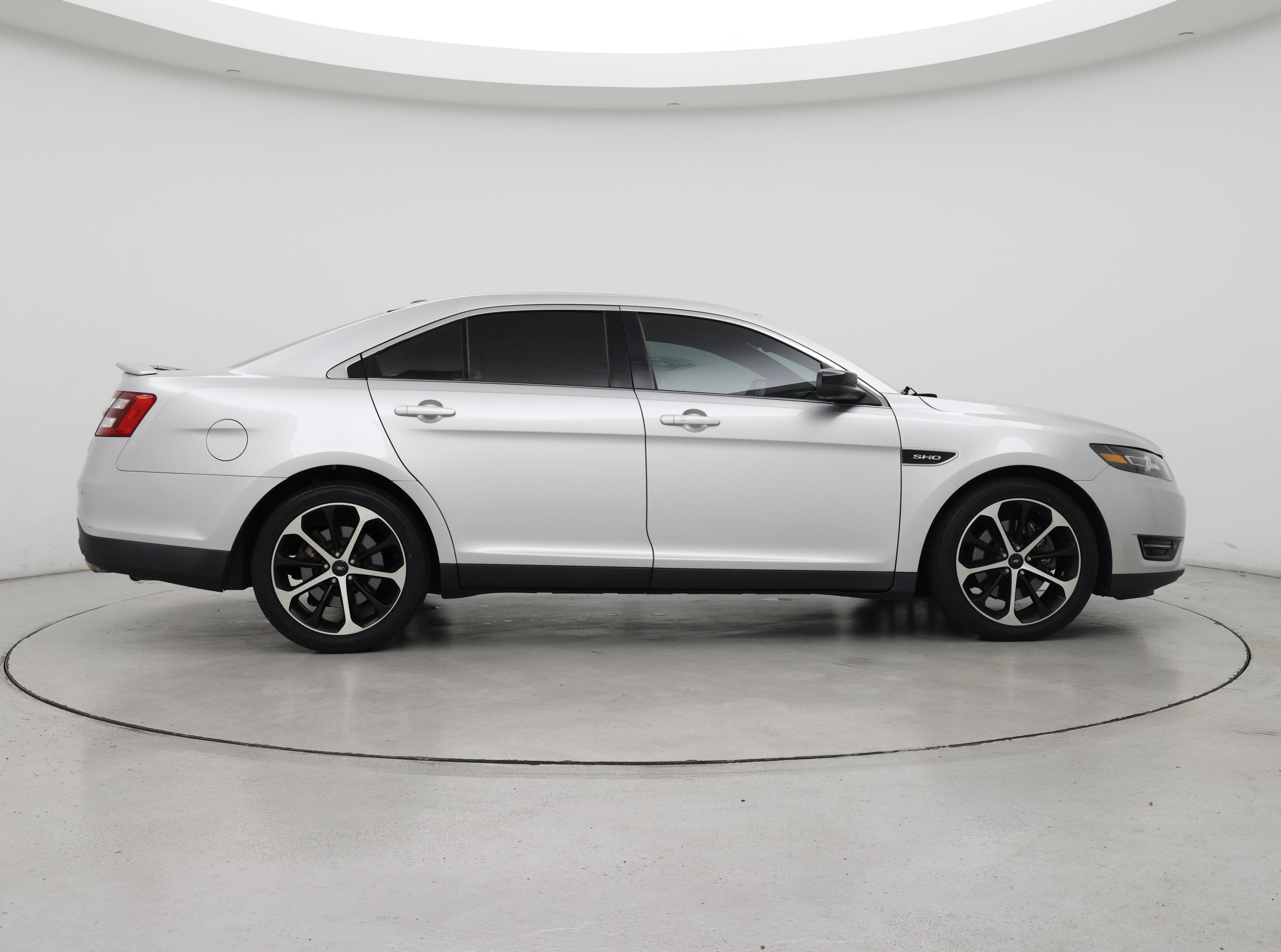 Thumbnail: 2015 Ford Taurus - 7