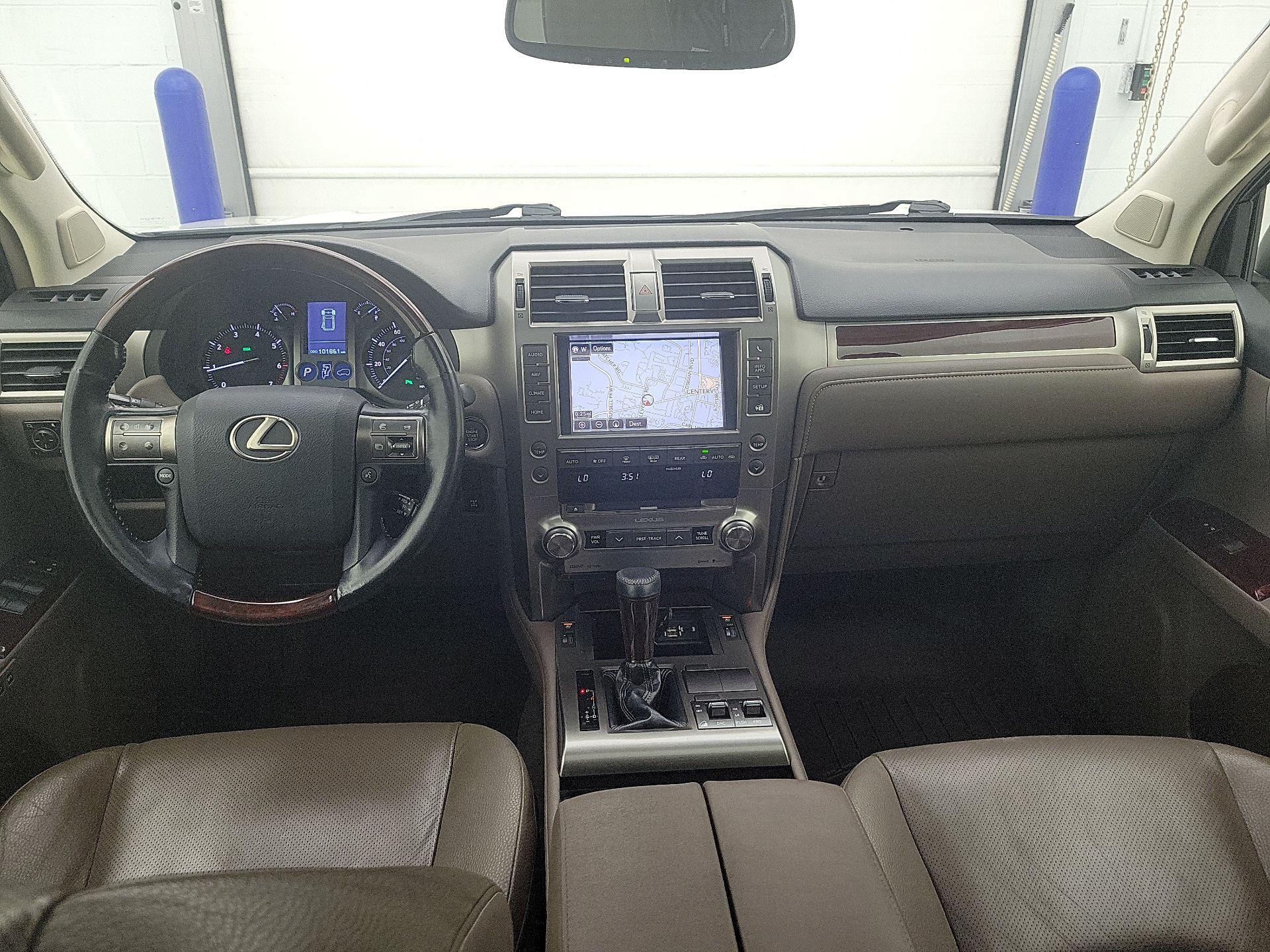 Thumbnail: 2016 Lexus GX - 9