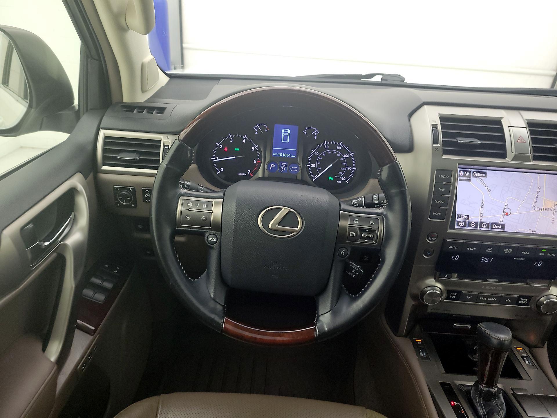 Thumbnail: 2016 Lexus GX - 10