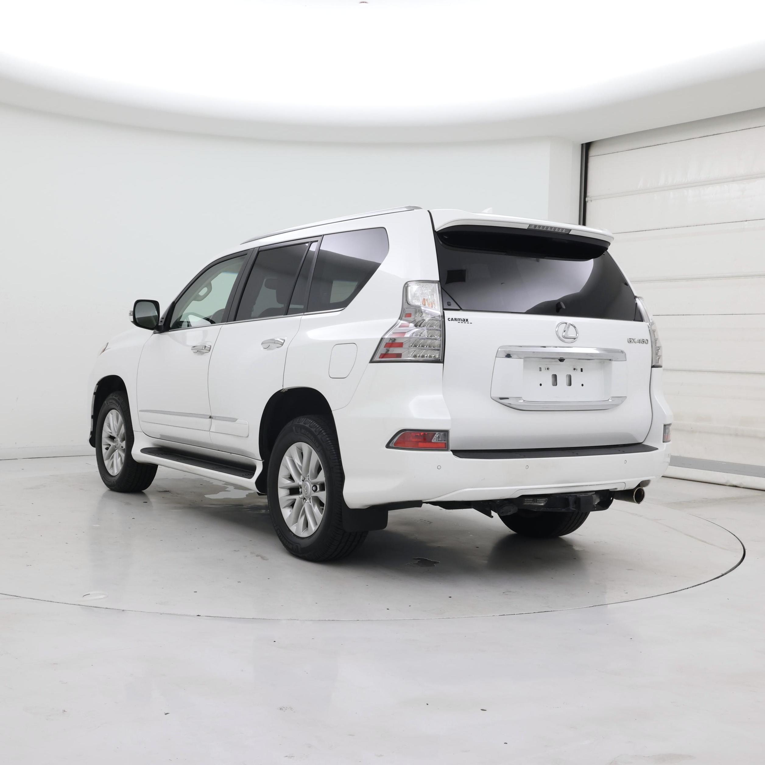 Thumbnail: 2016 Lexus GX - 2