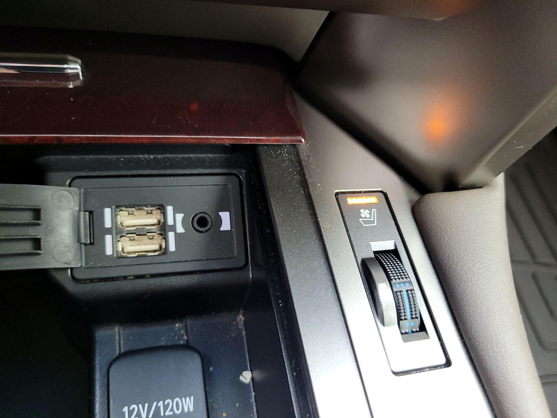 Thumbnail: 2016 Lexus GX - 19