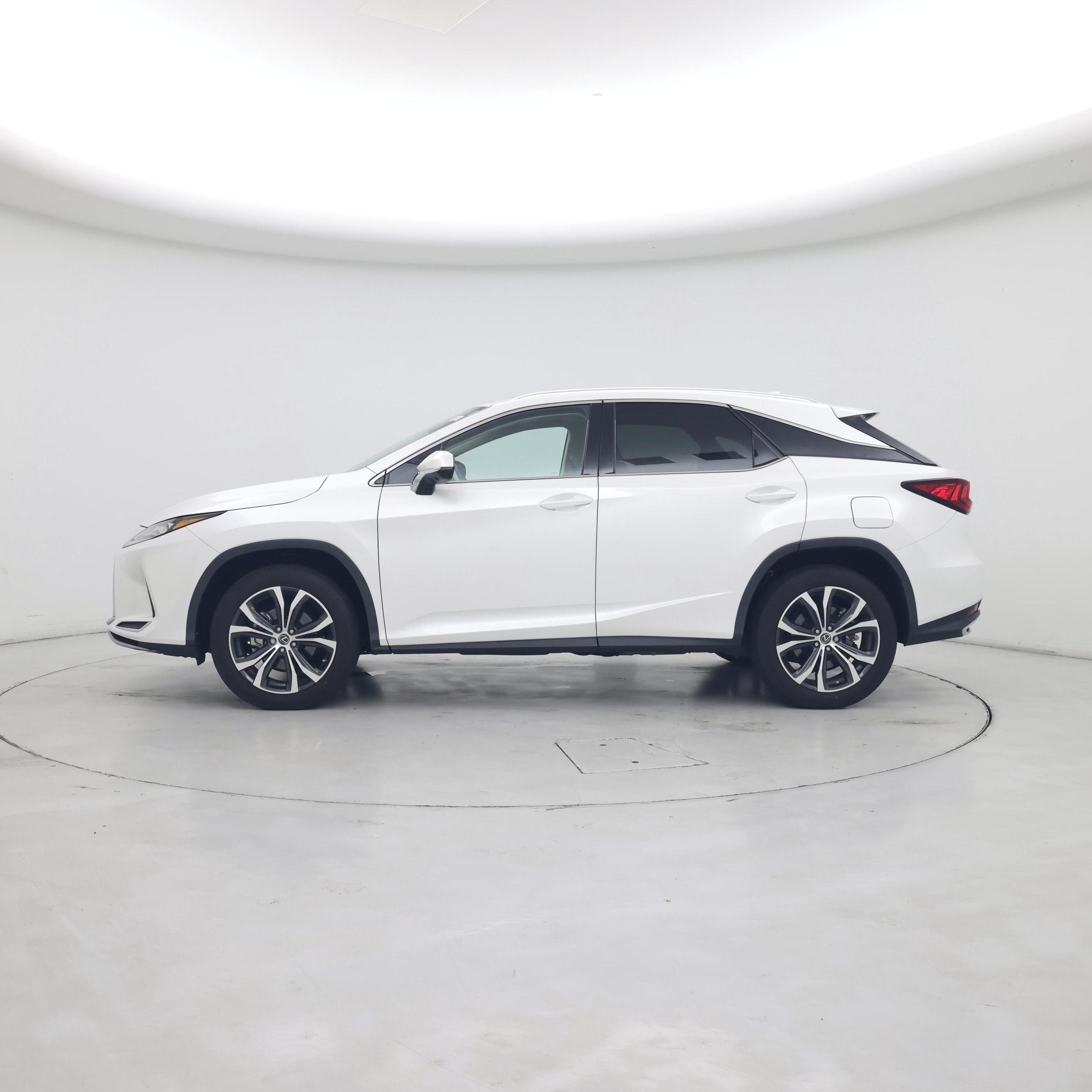 Thumbnail: 2022 Lexus RX - 3