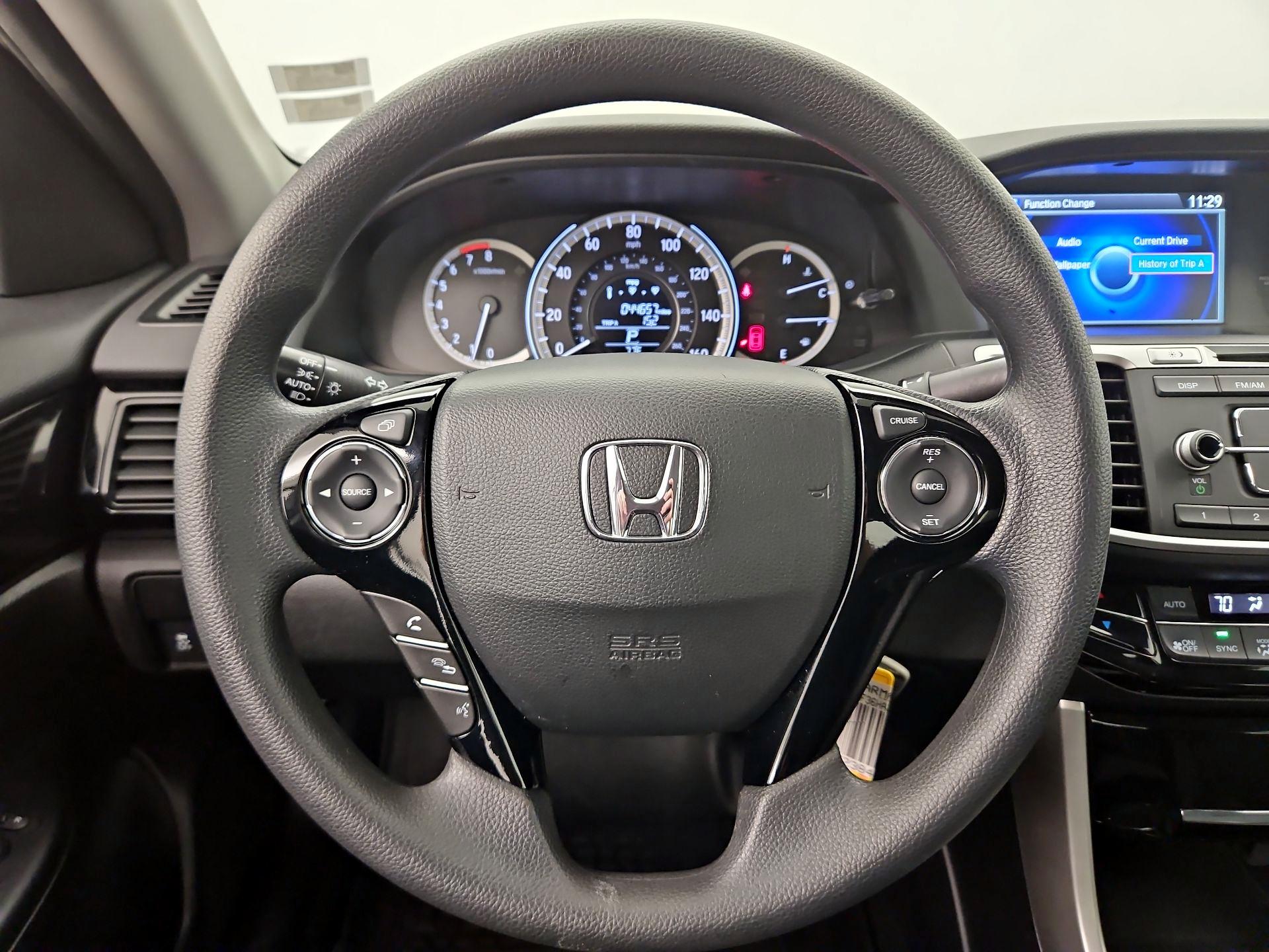 Thumbnail: 2017 Honda Accord - 10