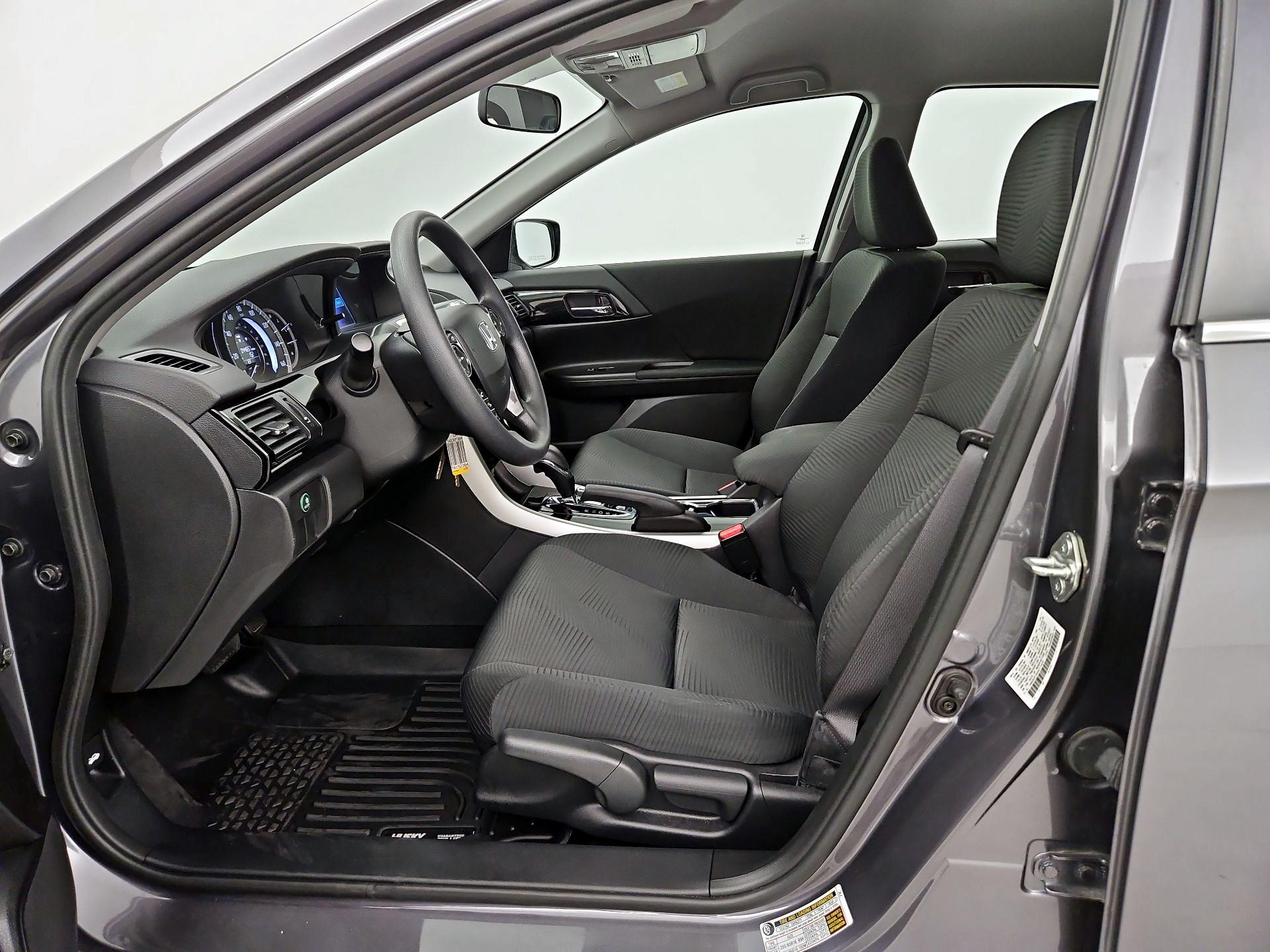 Thumbnail: 2017 Honda Accord - 11