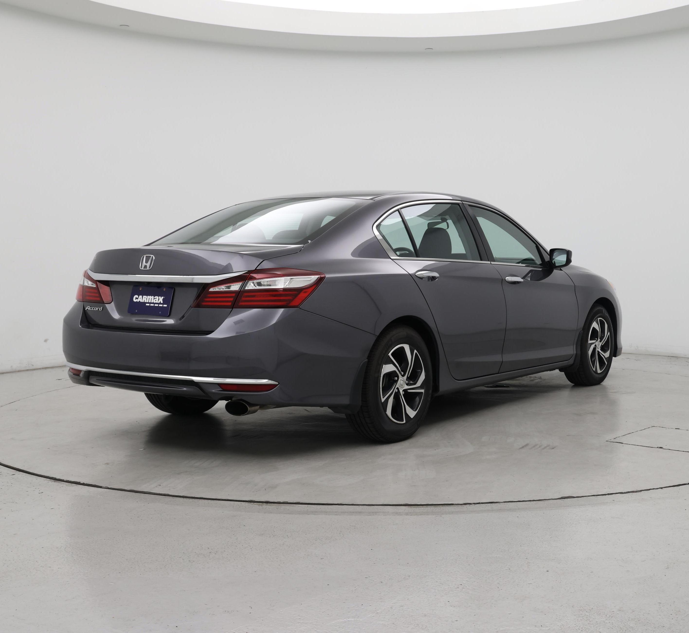Thumbnail: 2017 Honda Accord - 8