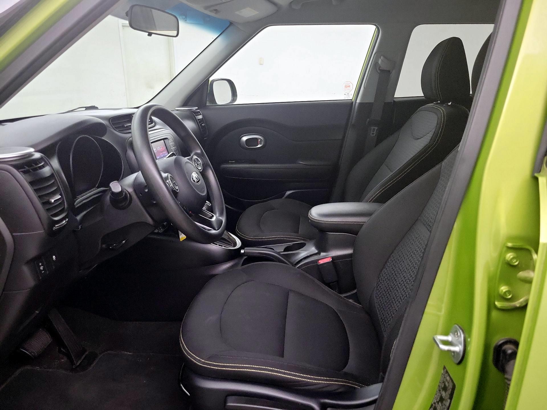 Thumbnail: 2015 Kia Soul - 9