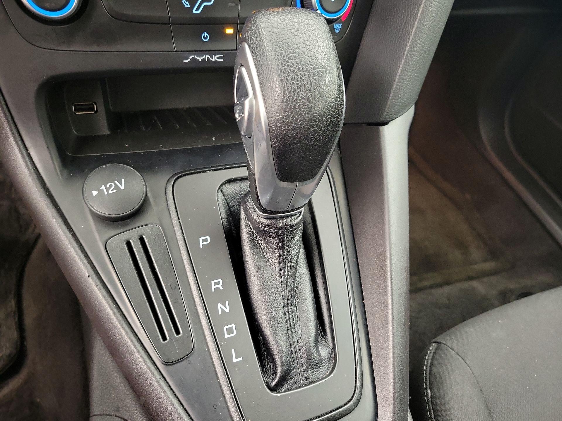Thumbnail: 2018 Ford Focus - 17