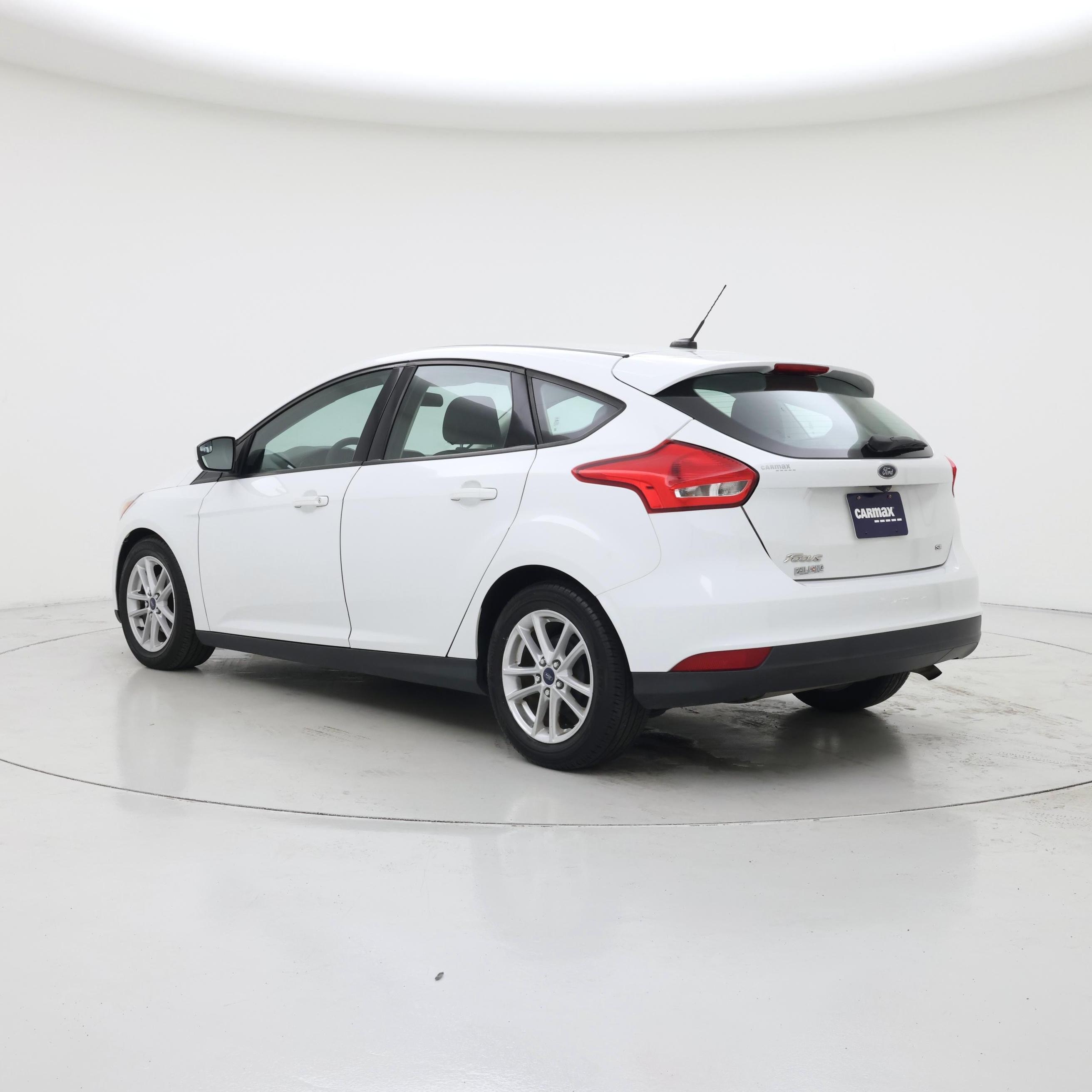 Thumbnail: 2018 Ford Focus - 2