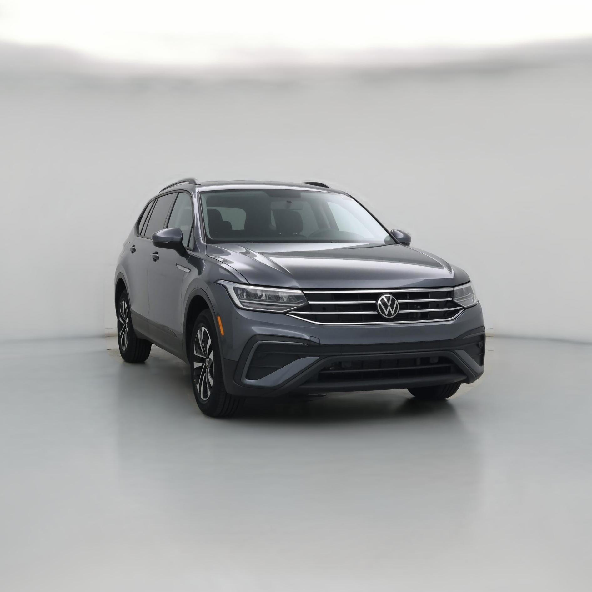 Thumbnail: 2022 Volkswagen Tiguan - 1