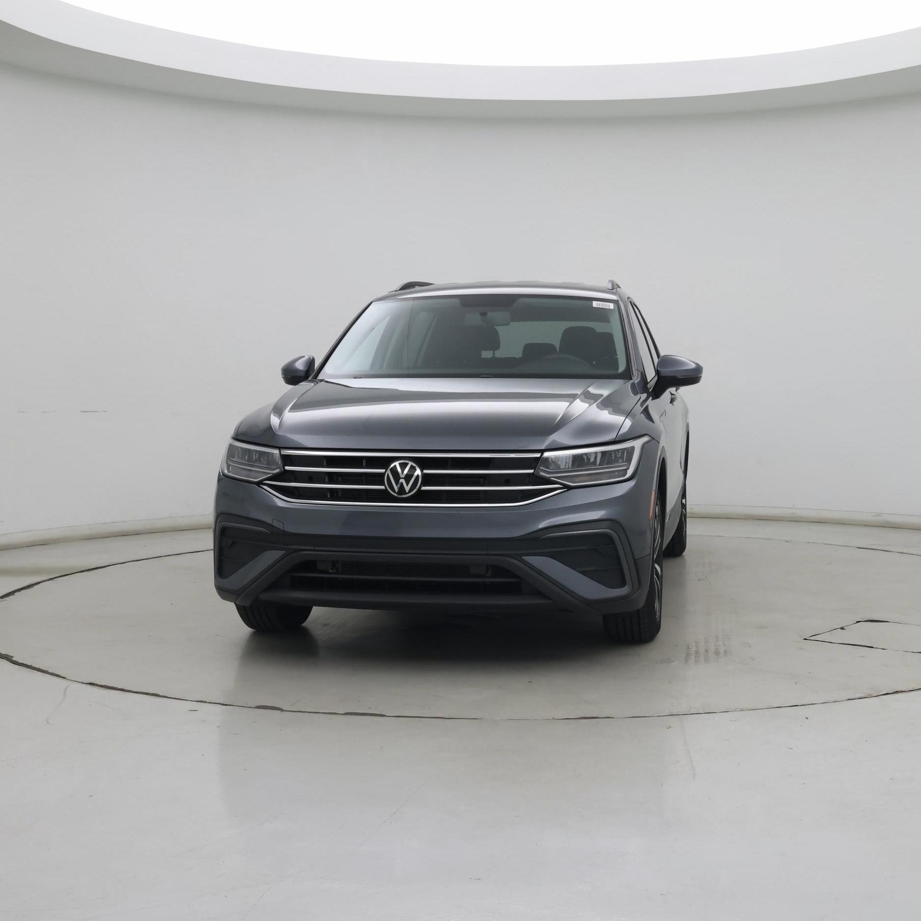 Thumbnail: 2022 Volkswagen Tiguan - 5