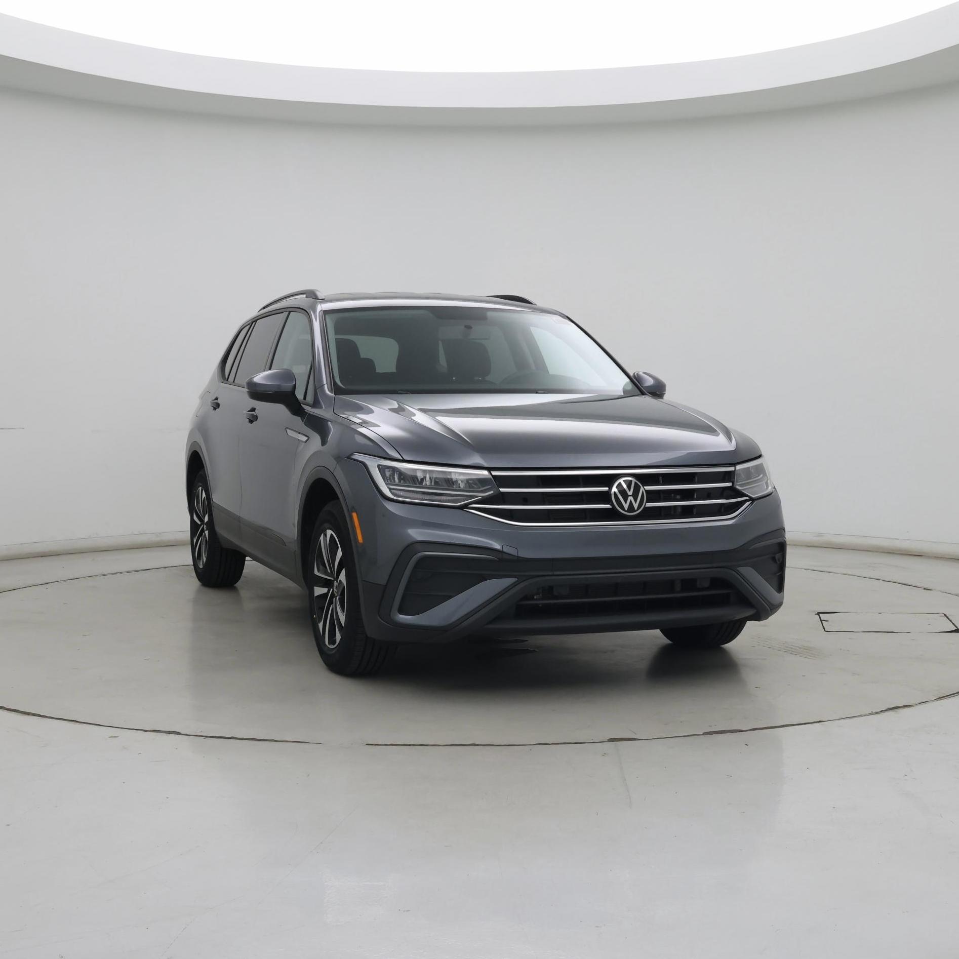 Thumbnail: 2022 Volkswagen Tiguan - 7