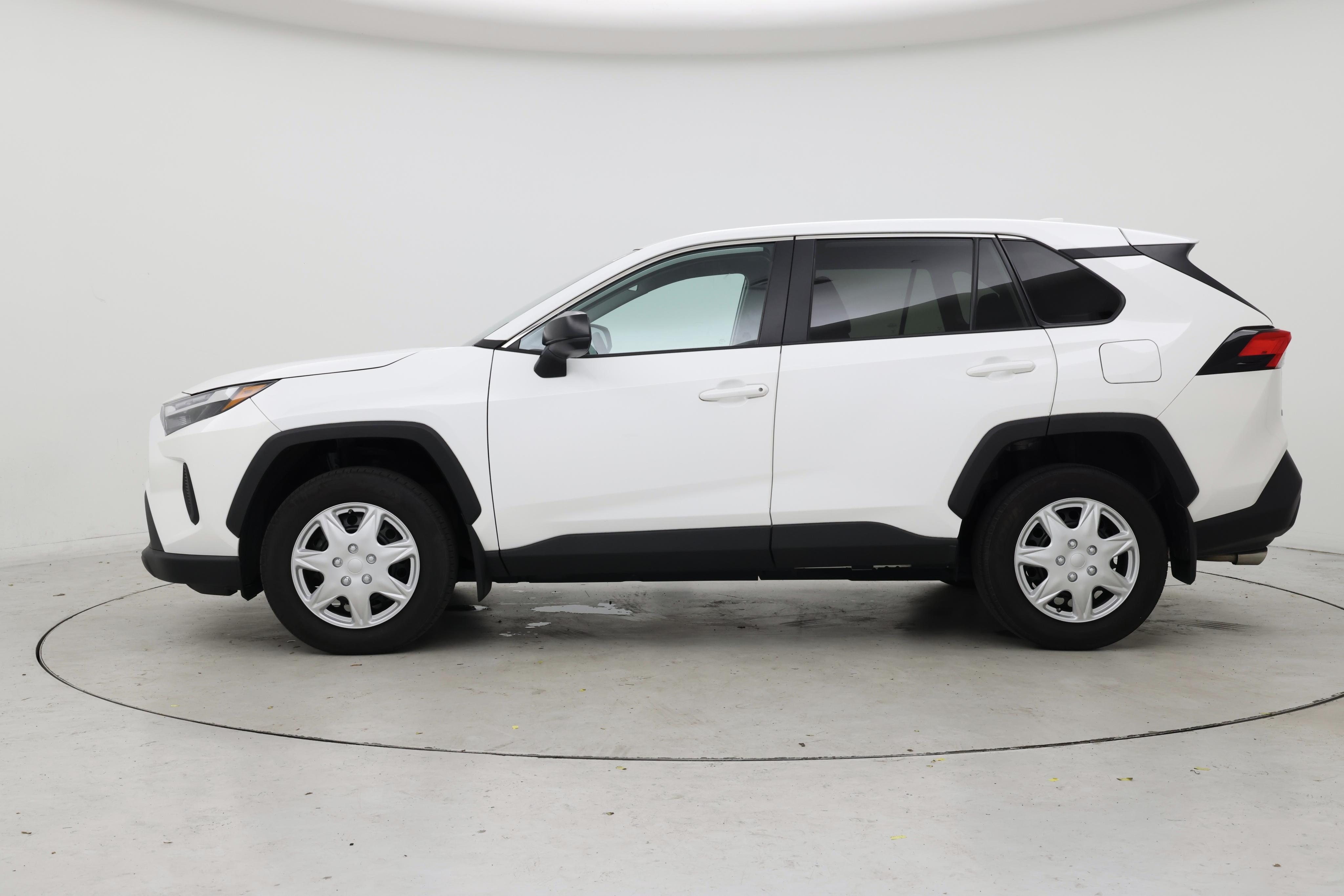 Thumbnail: 2024 Toyota RAV4 - 3