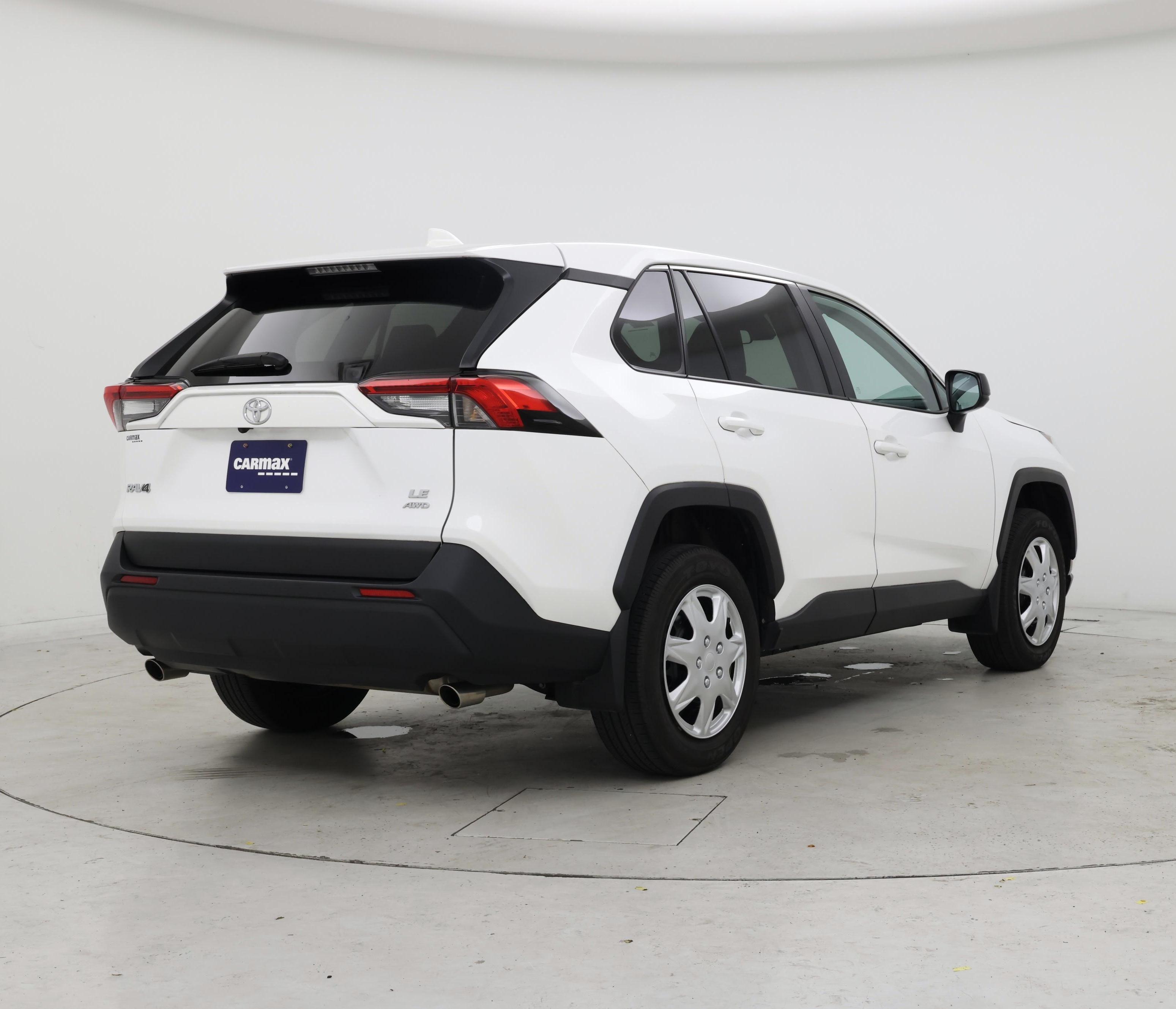 Thumbnail: 2024 Toyota RAV4 - 8