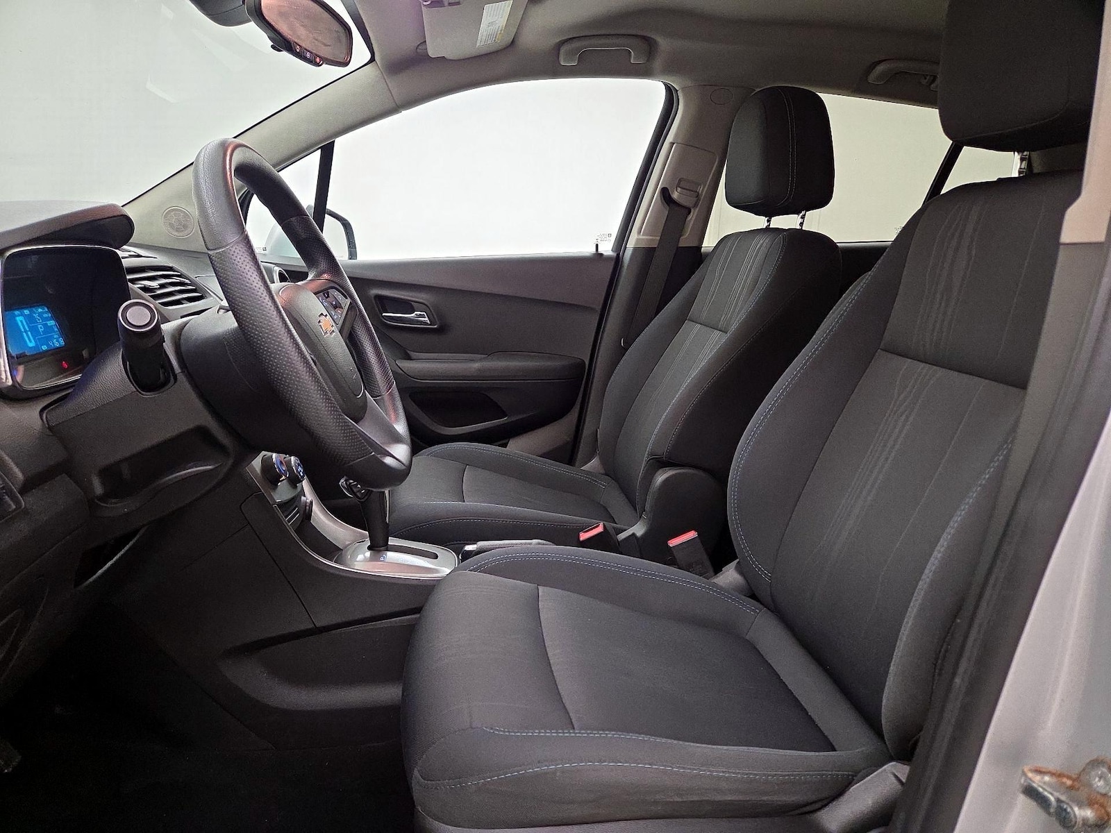 2016 Chevrolet Trax LT - Photo 12