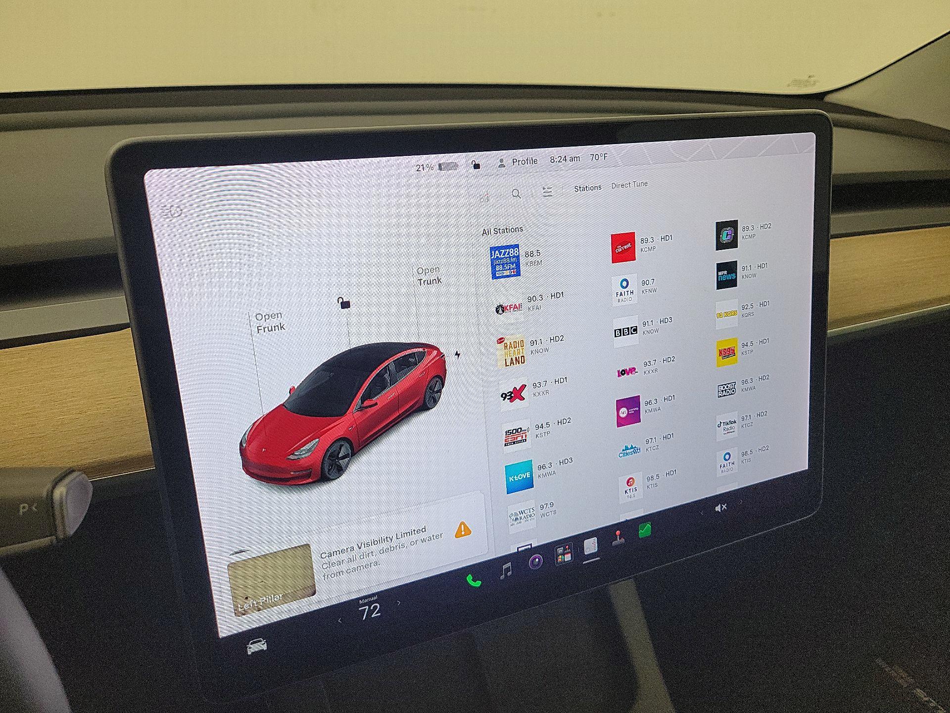 Thumbnail: 2021 Tesla Model 3 - 15
