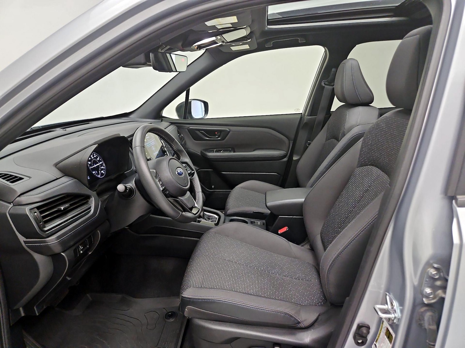 2025 Subaru Forester Premium - Photo 12