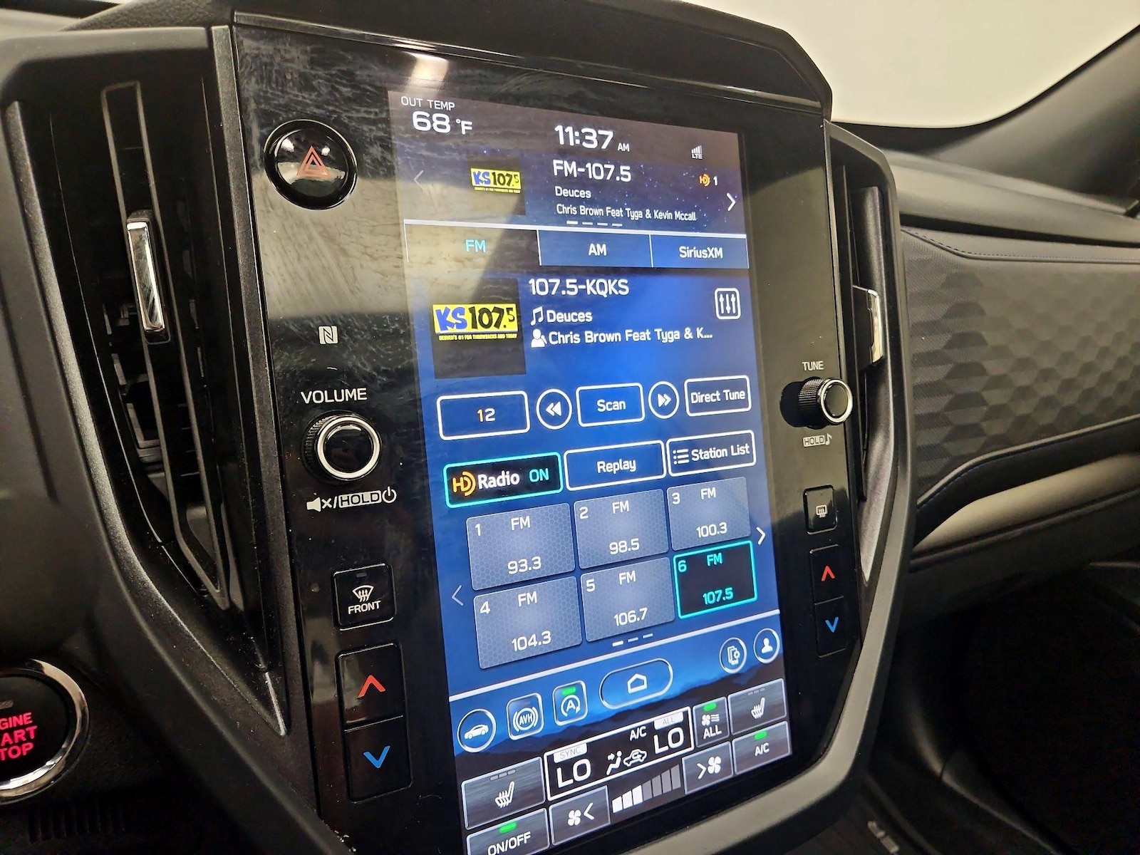 2025 Subaru Forester Premium - Photo 15
