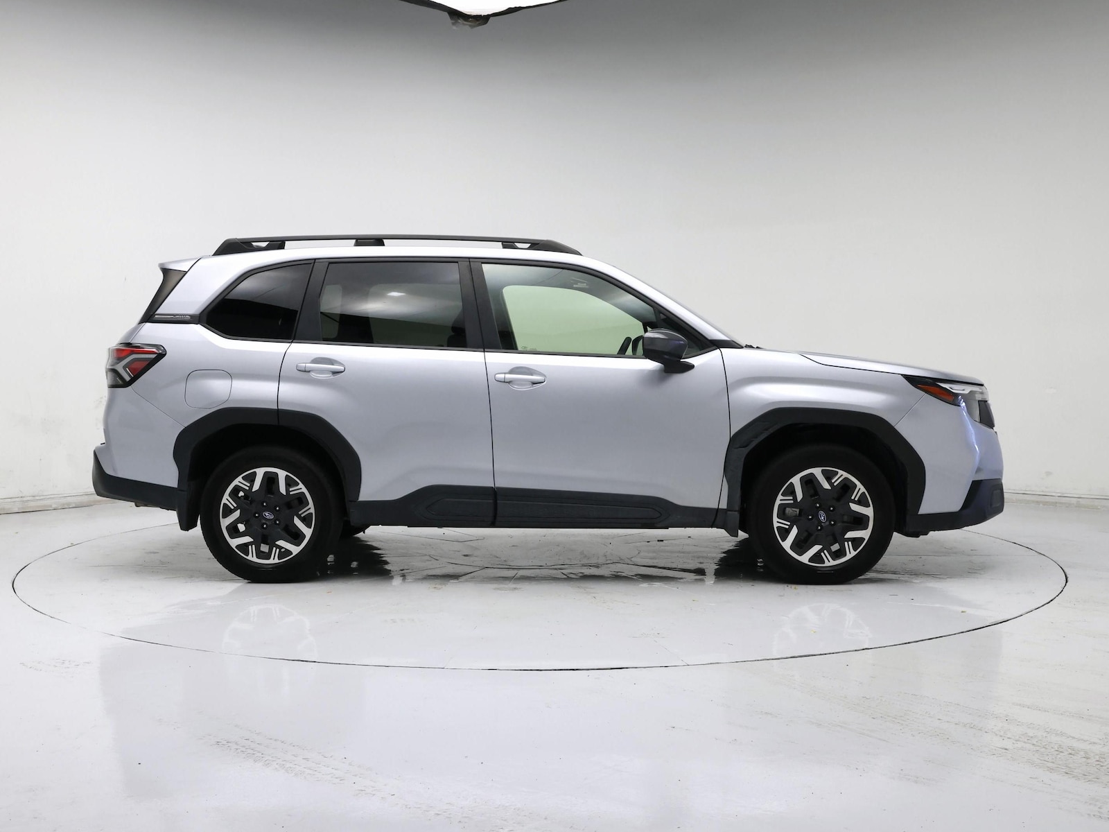 2025 Subaru Forester Premium - Photo 8