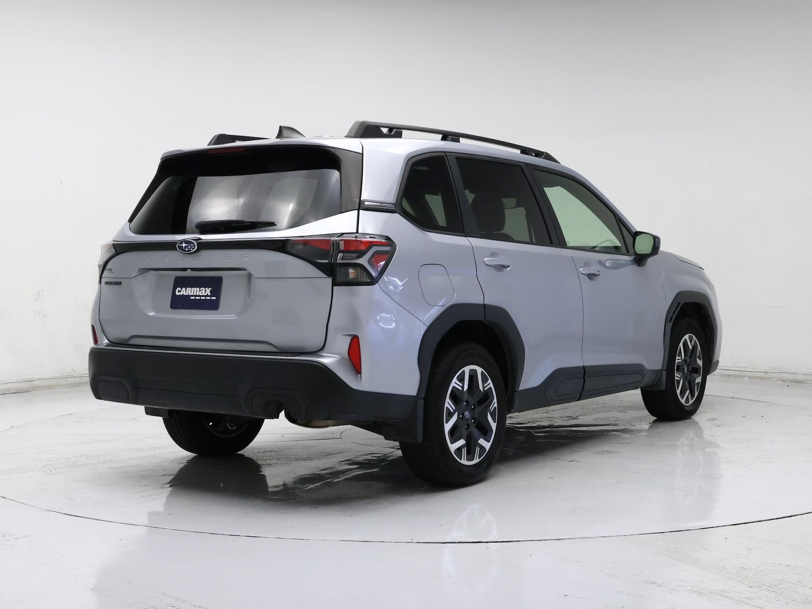 2025 Subaru Forester Premium - Photo 9