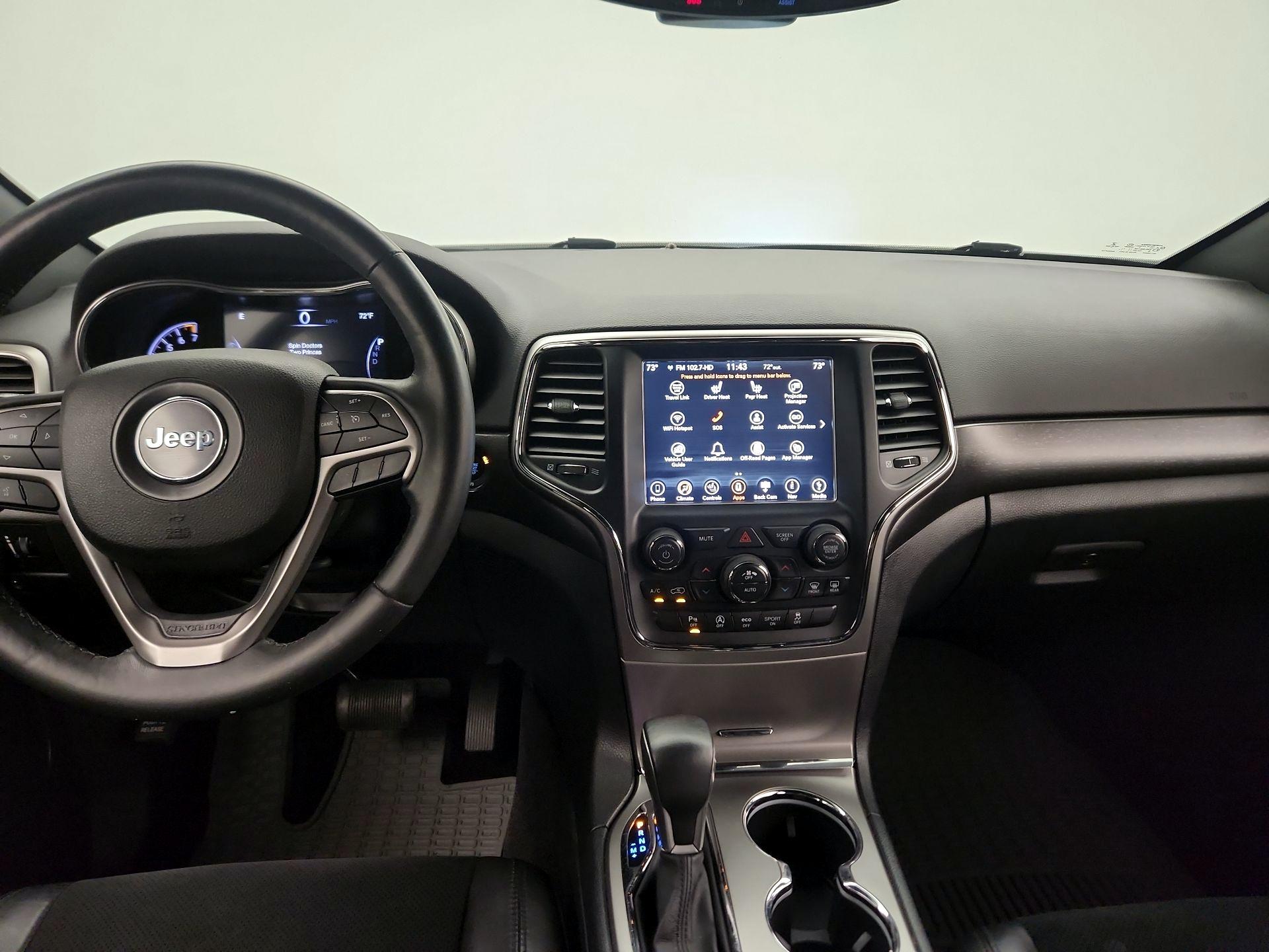 Thumbnail: 2018 Jeep Grand Cherokee - 9