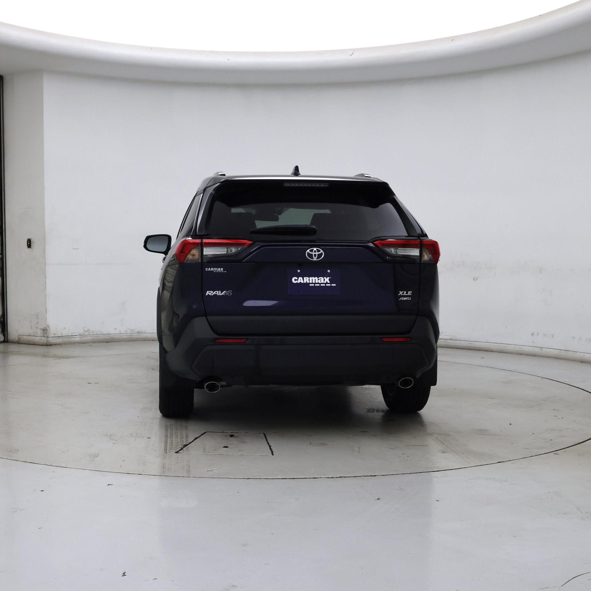 Thumbnail: 2022 Toyota RAV4 - 6