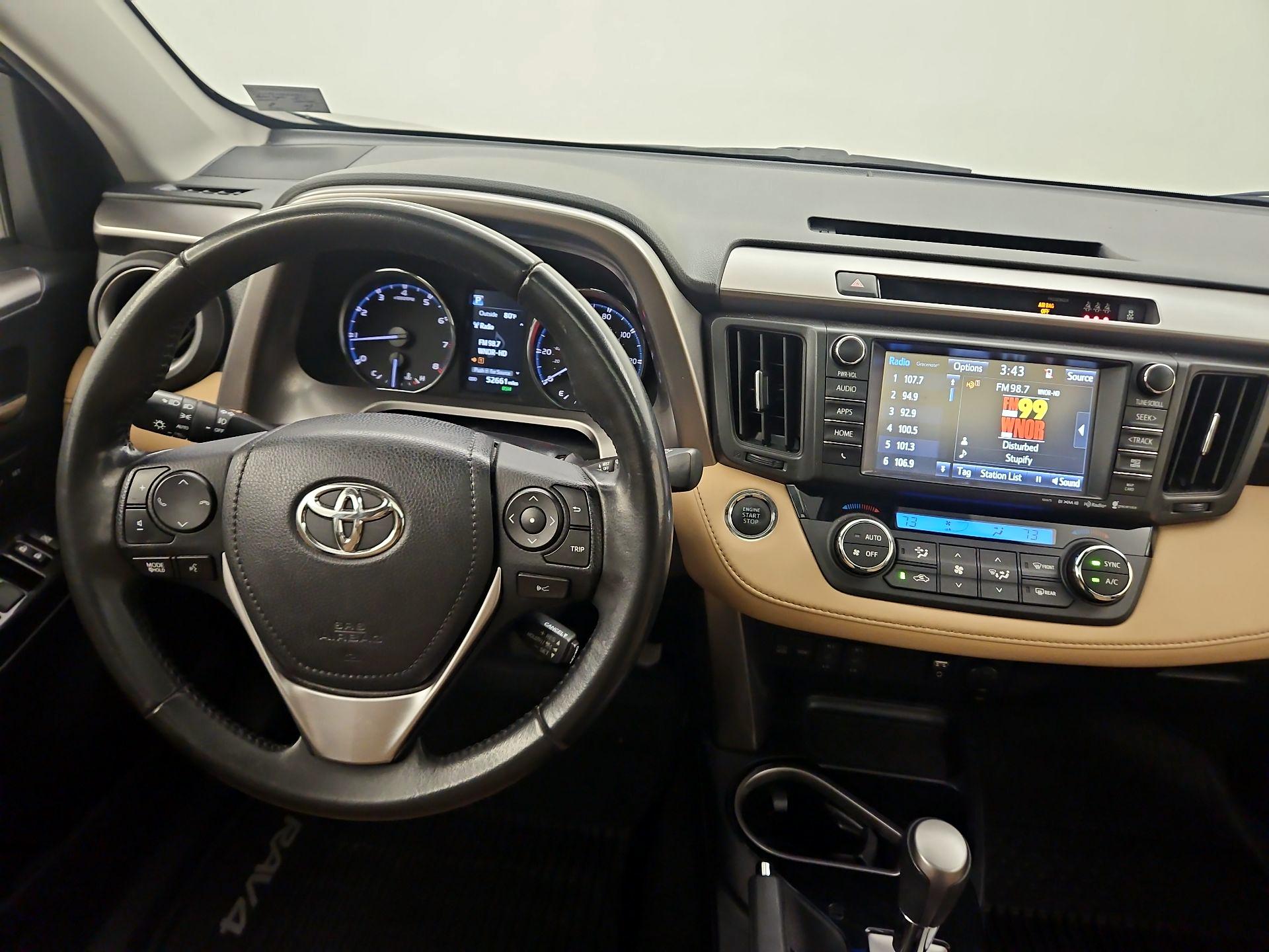 Thumbnail: 2018 Toyota RAV4 - 10