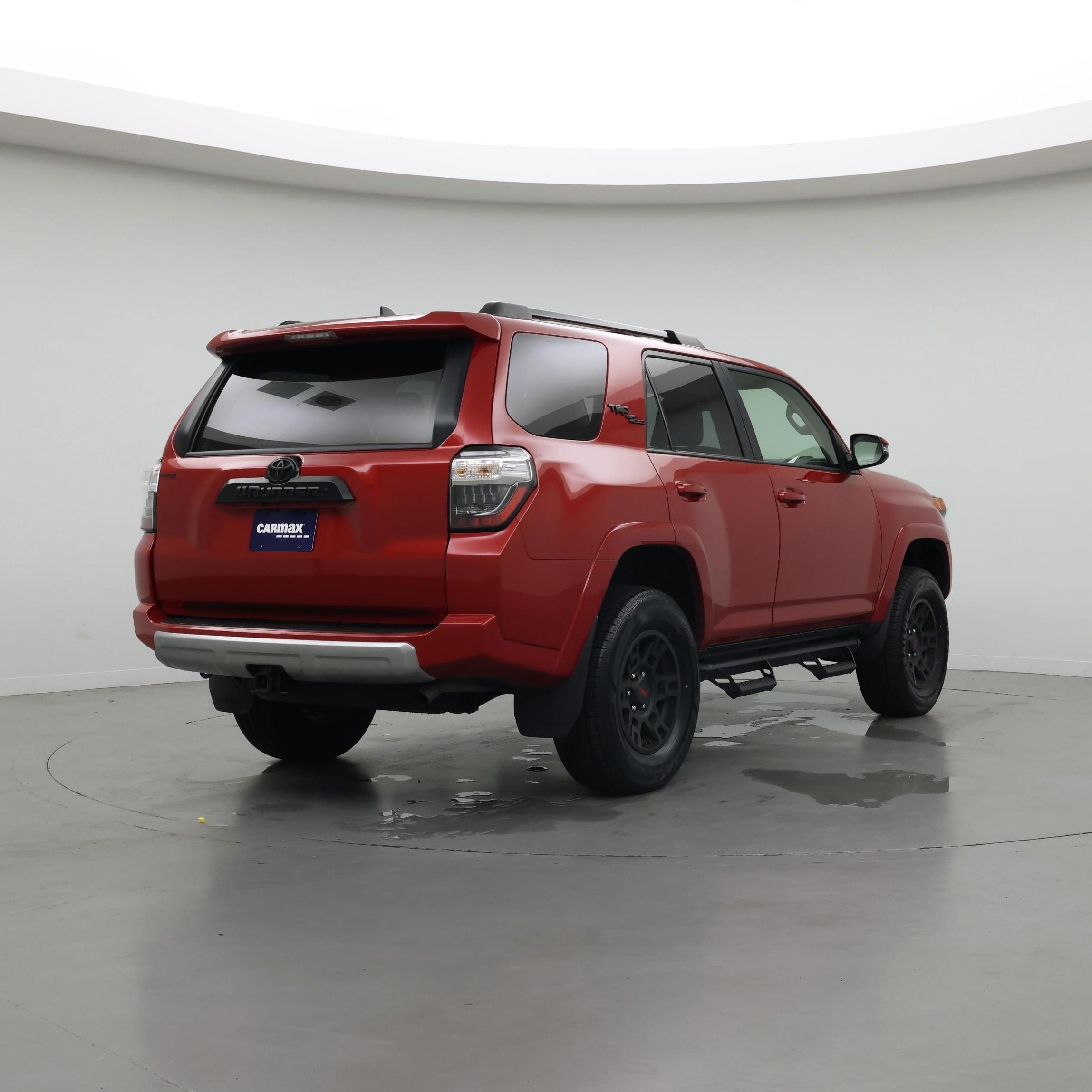 Thumbnail: 2024 Toyota 4Runner - 8