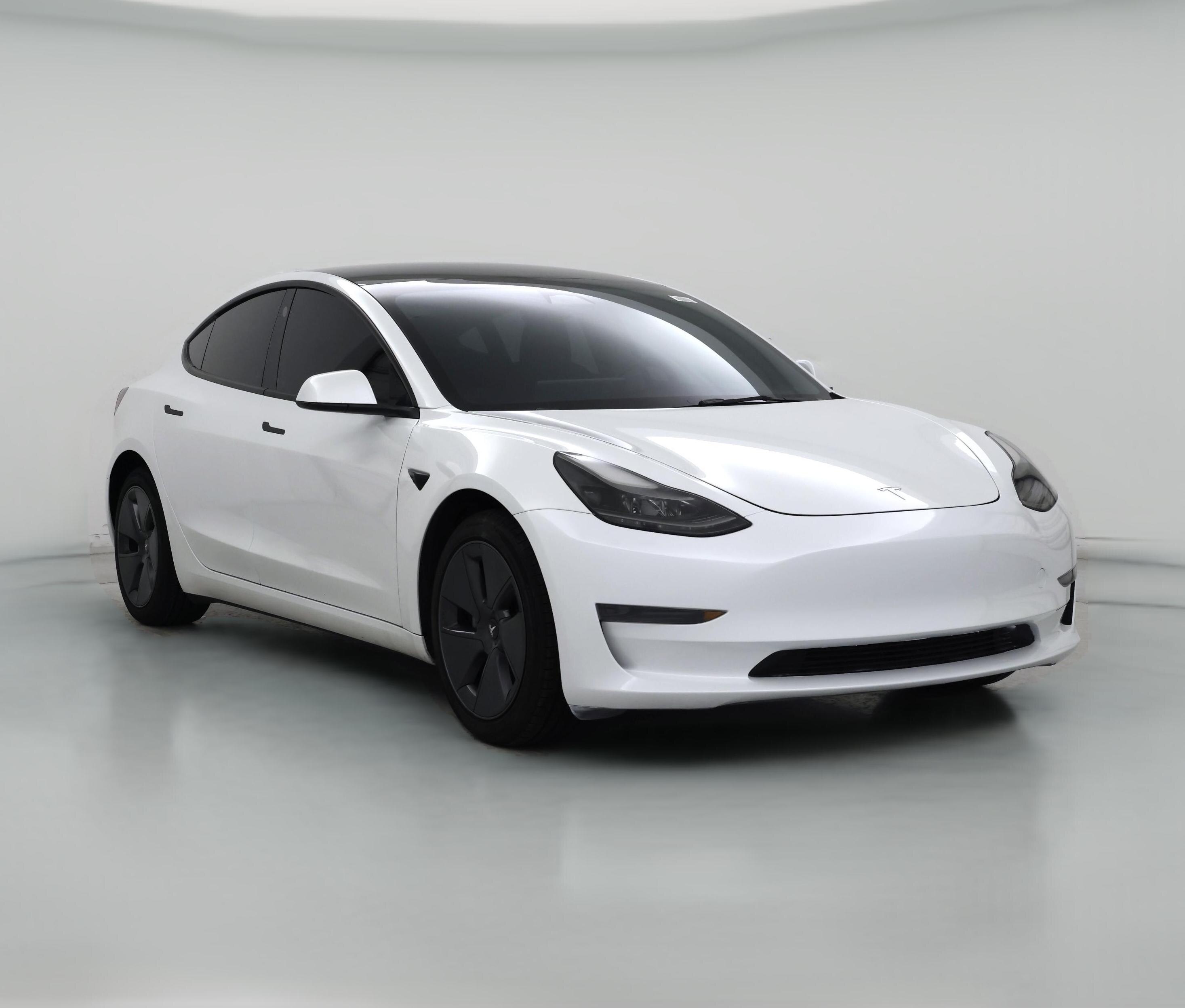 Thumbnail: 2023 Tesla Model 3 - 1
