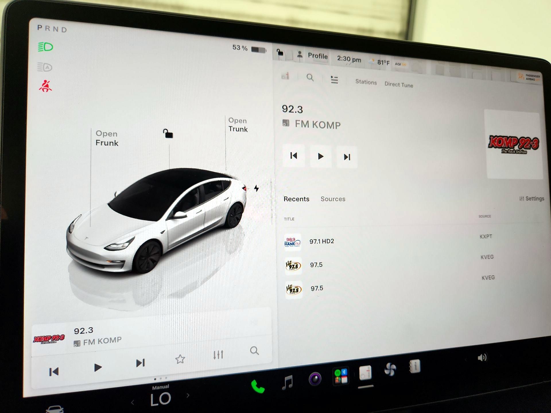 Thumbnail: 2023 Tesla Model 3 - 16